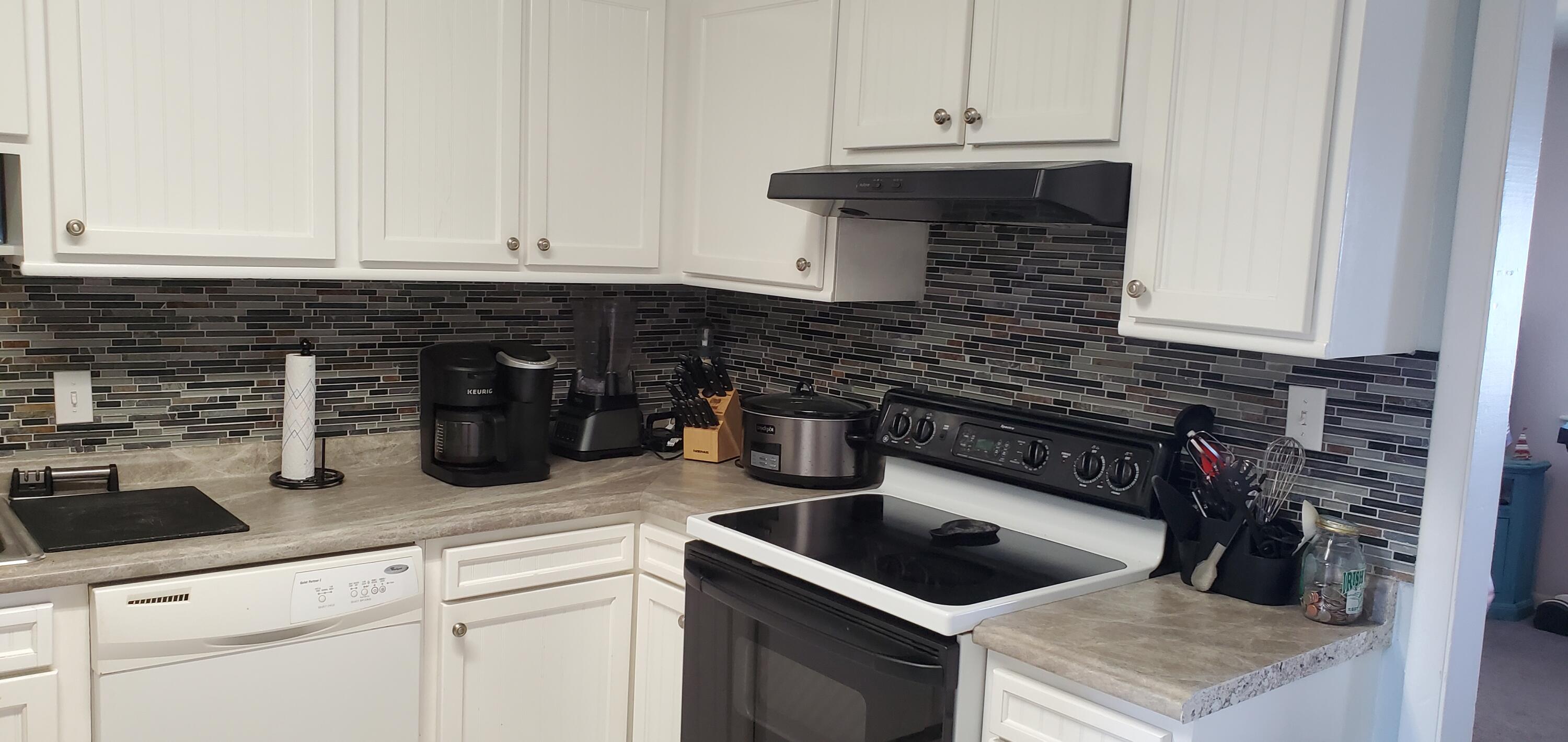 BAYVIEW WATERS CONDO - Residential