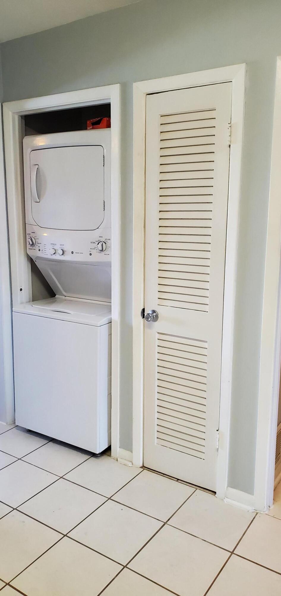 BAYVIEW WATERS CONDO - Residential