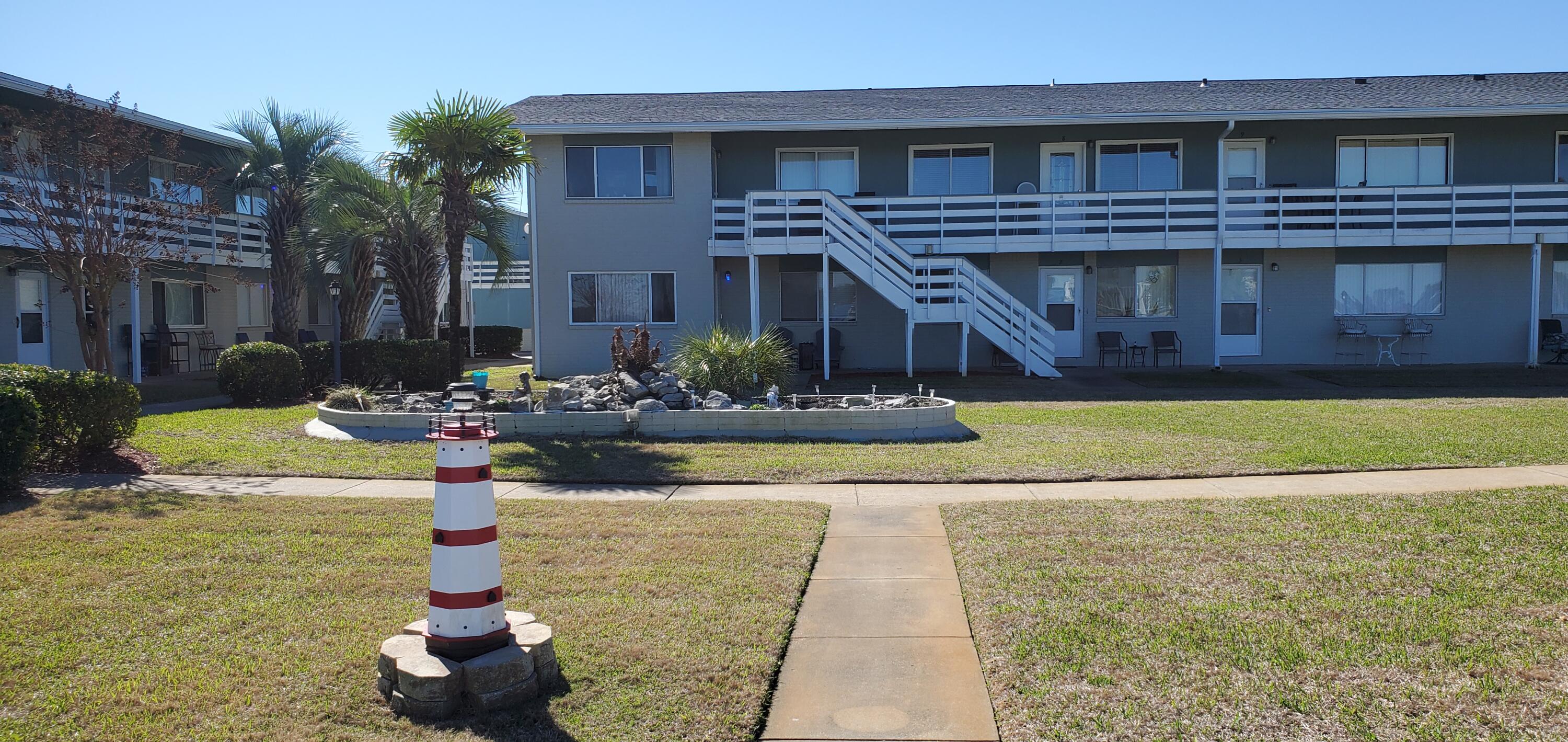 BAYVIEW WATERS CONDO - Residential