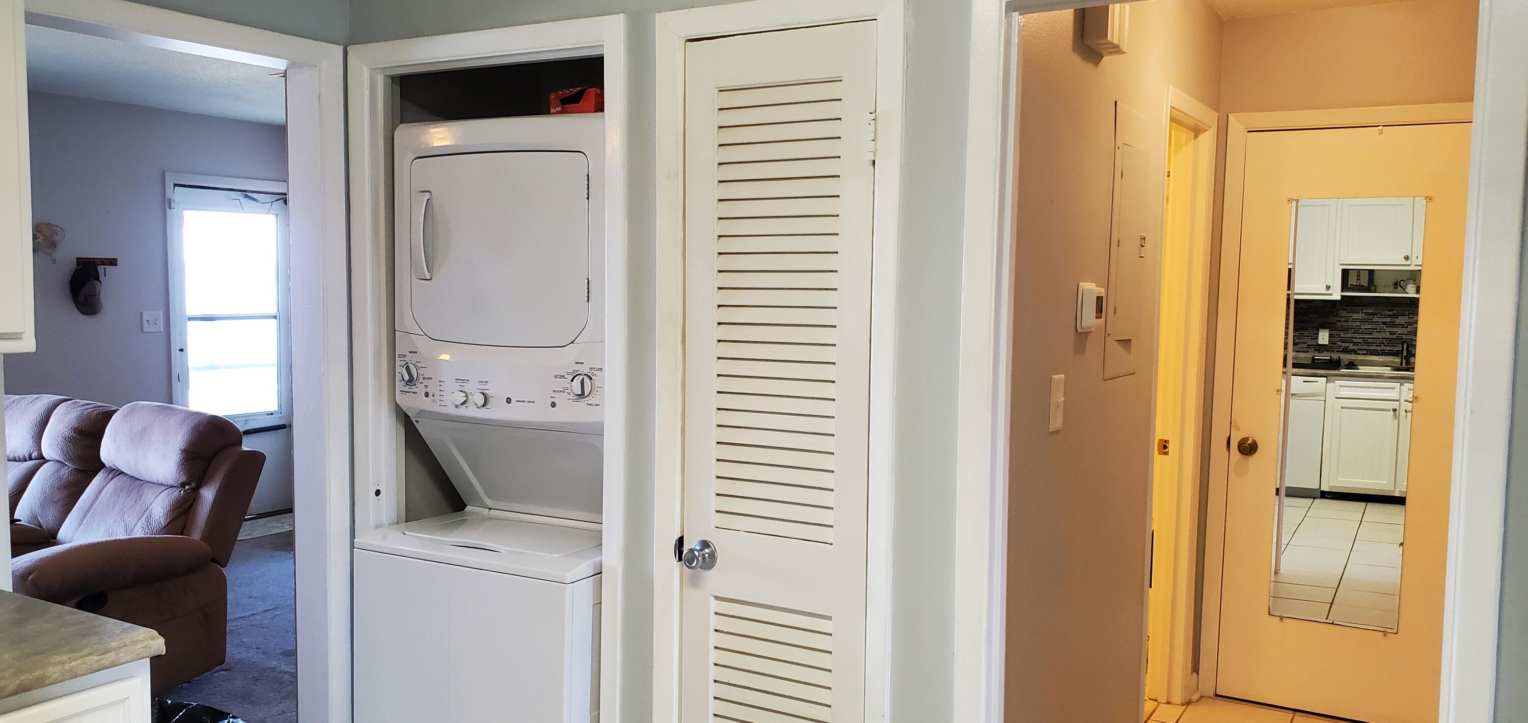 BAYVIEW WATERS CONDO - Residential