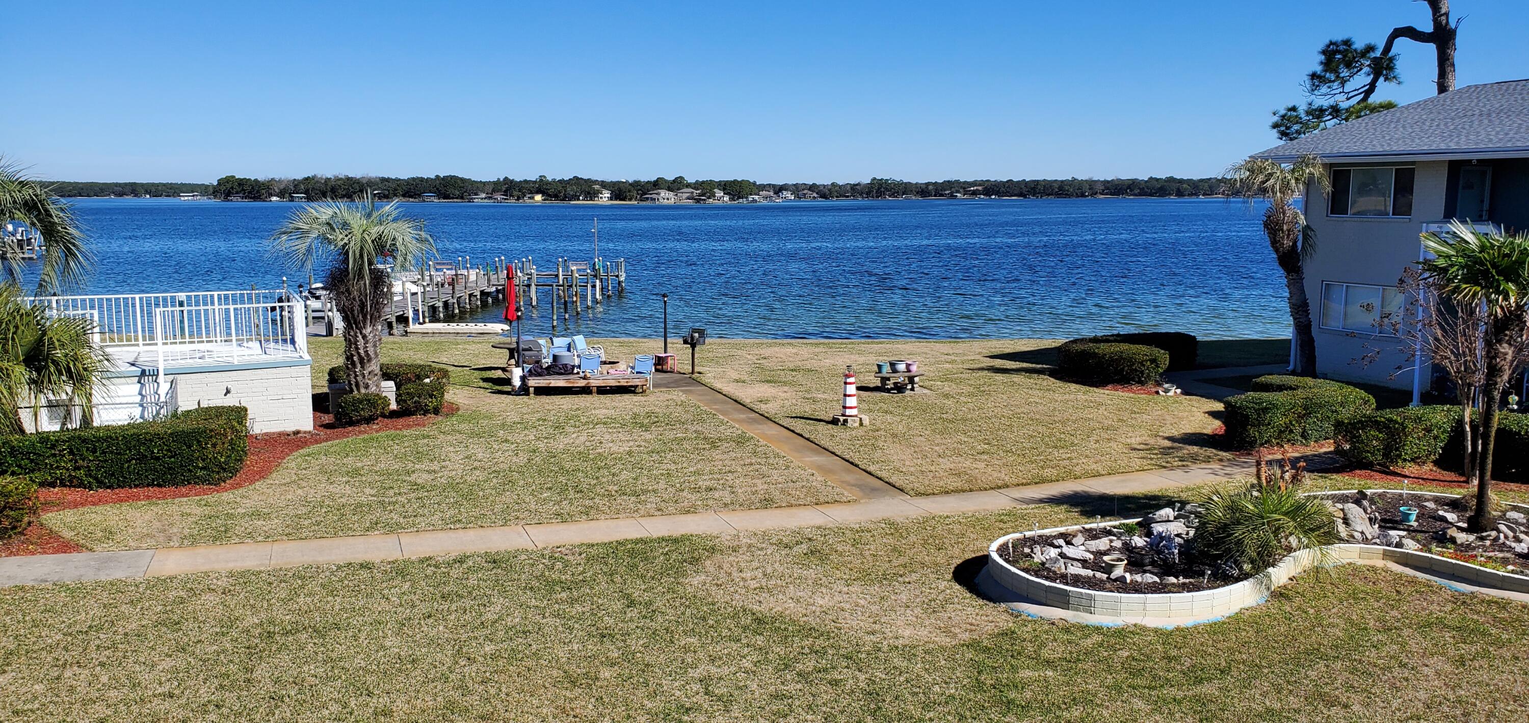 BAYVIEW WATERS CONDO - Residential