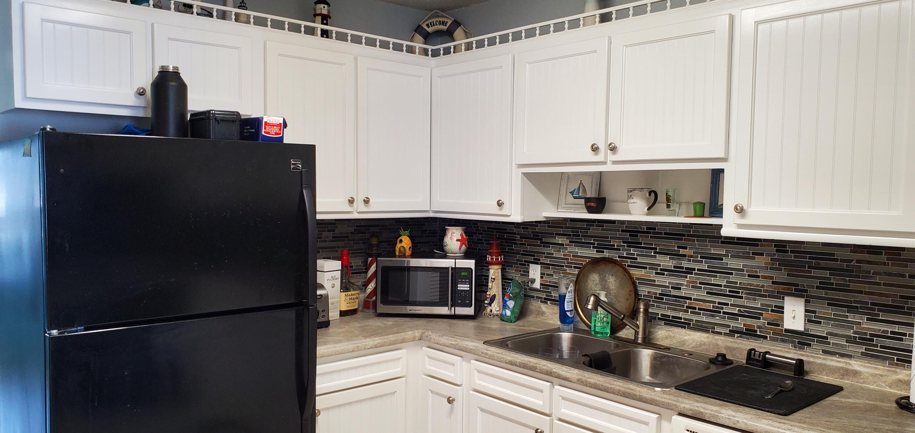 BAYVIEW WATERS CONDO - Residential