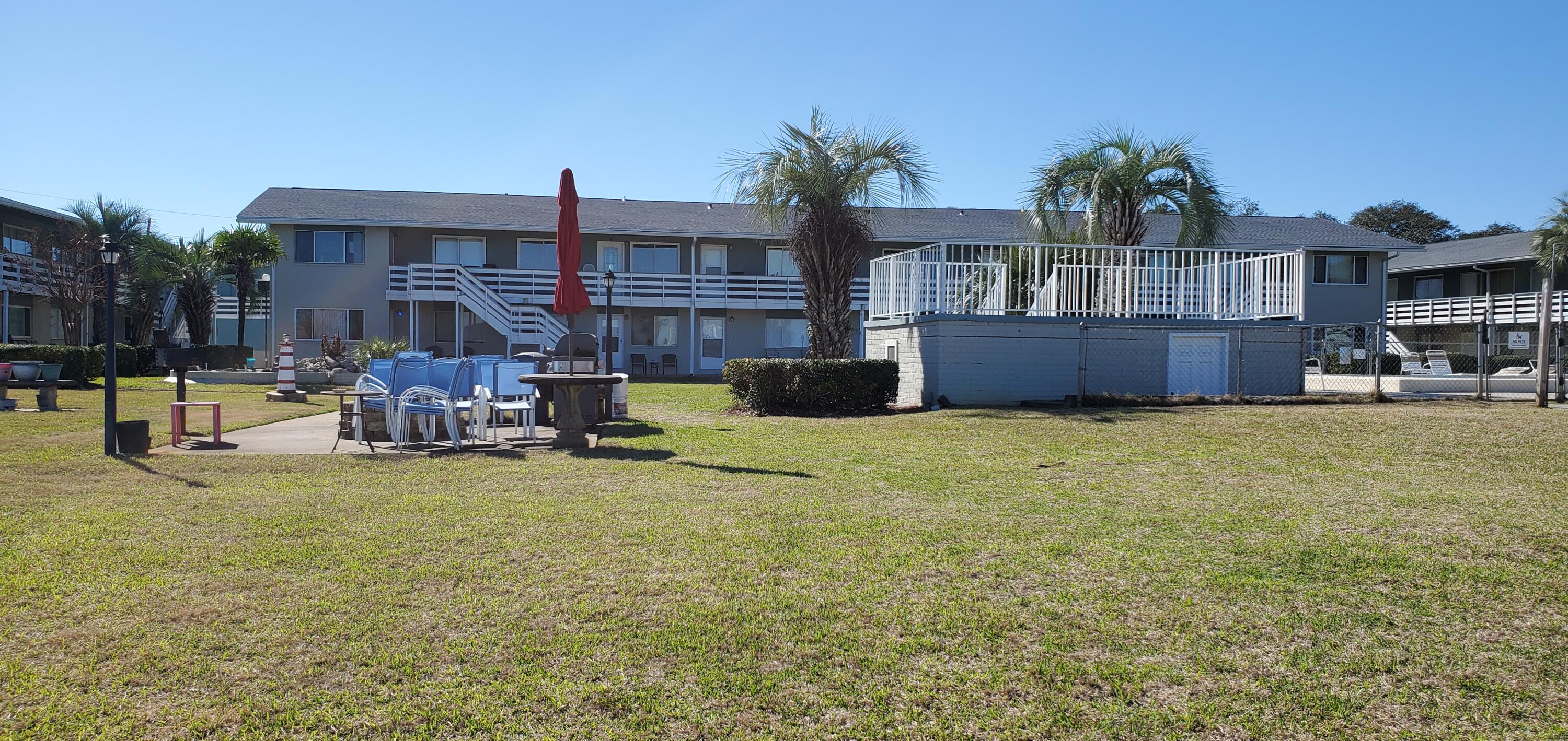 BAYVIEW WATERS CONDO - Residential