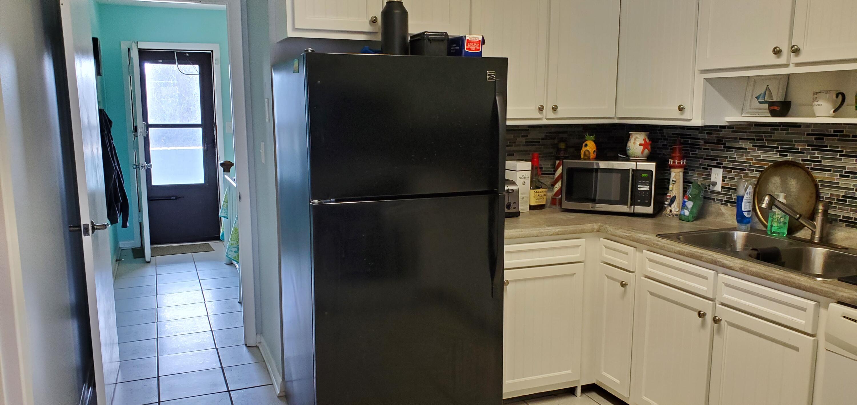 BAYVIEW WATERS CONDO - Residential