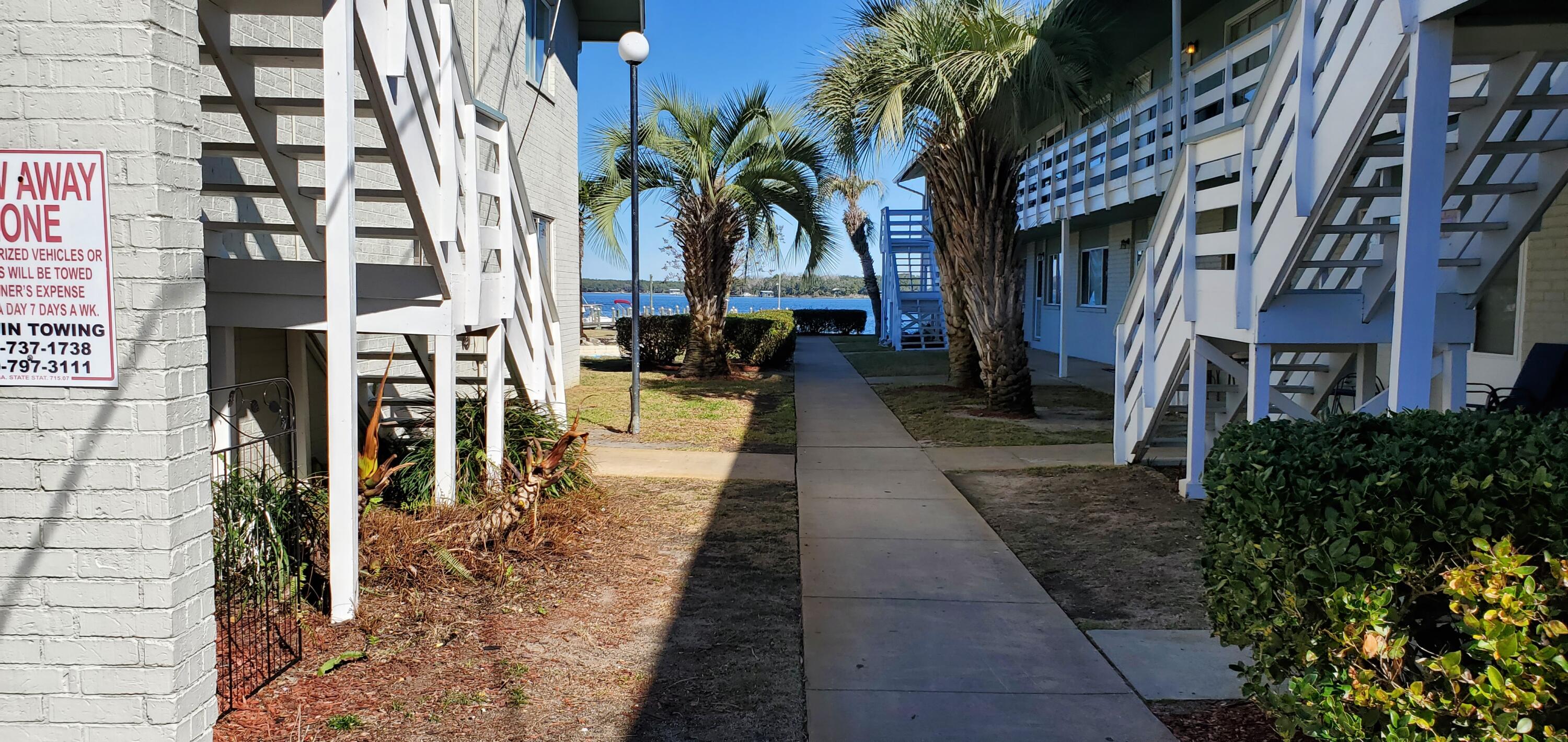 BAYVIEW WATERS CONDO - Residential