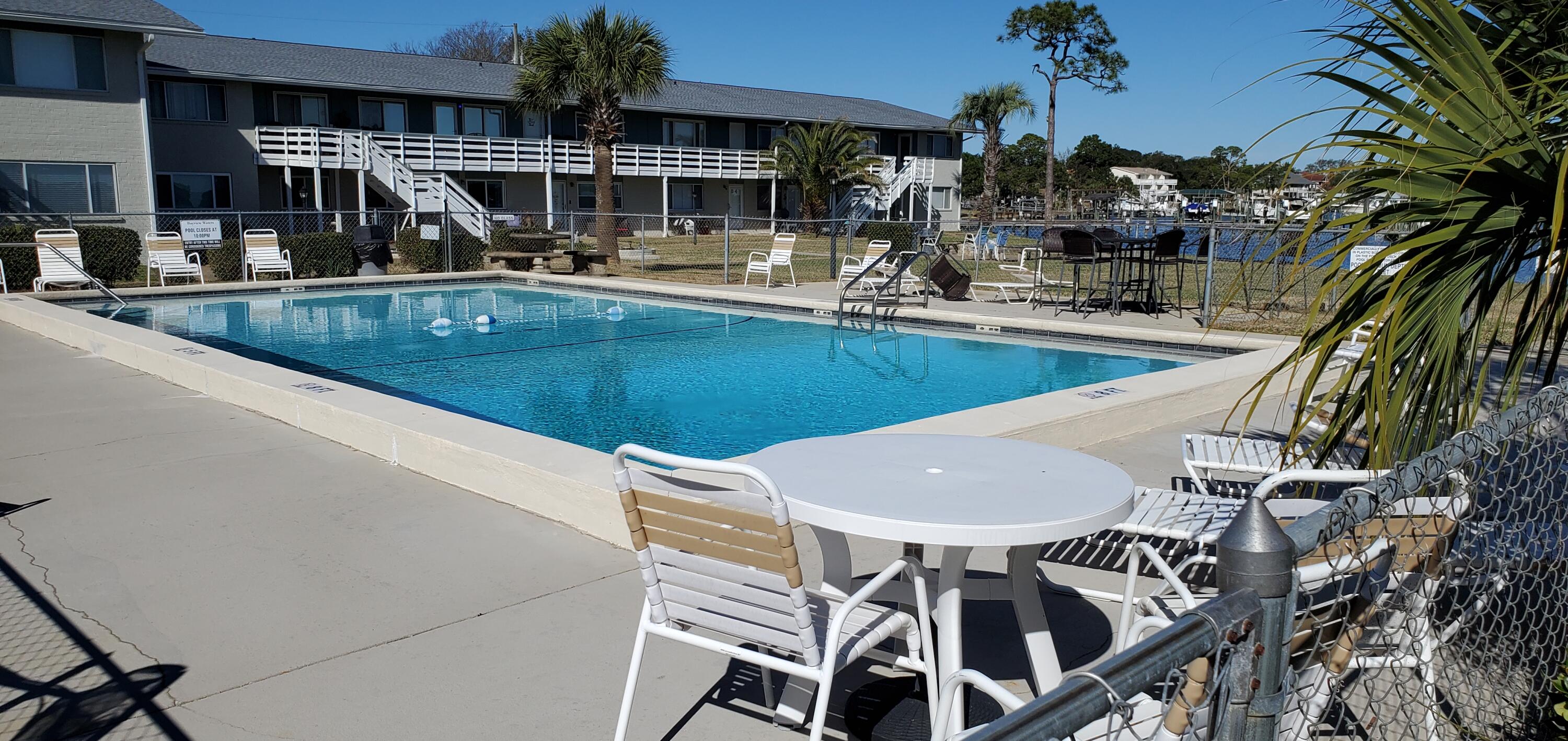 BAYVIEW WATERS CONDO - Residential