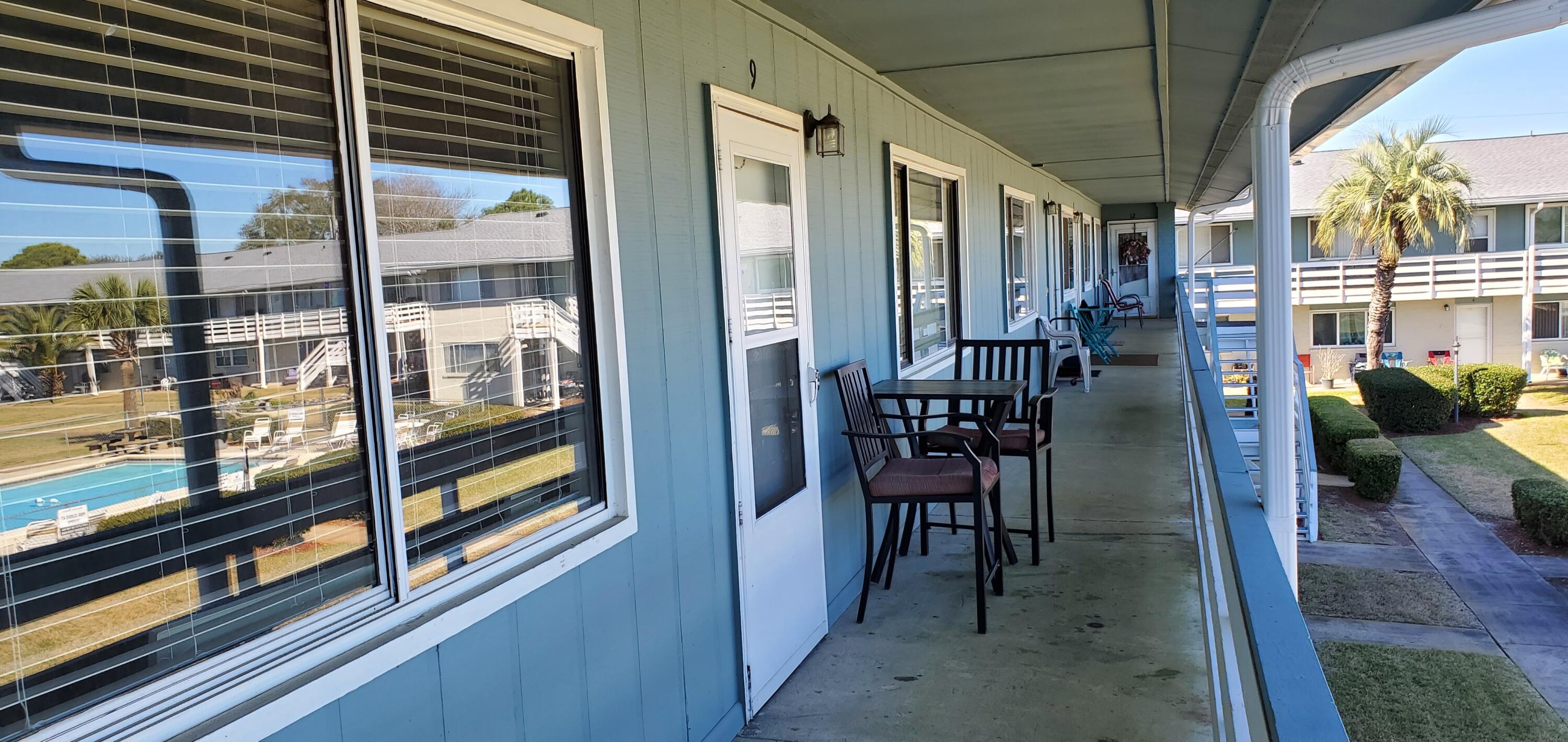 BAYVIEW WATERS CONDO - Residential