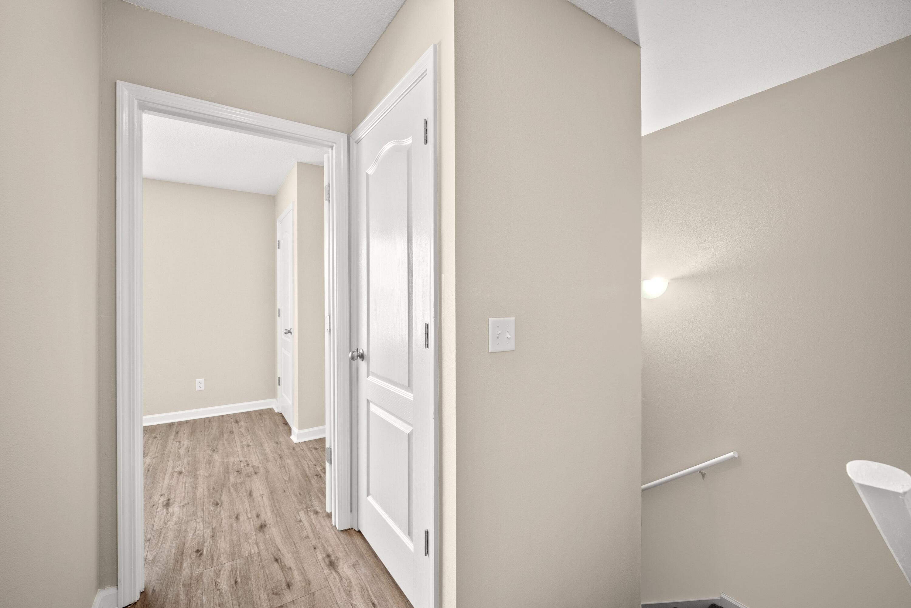 Crestview-ARBOR LAKE TH - Residential Lease