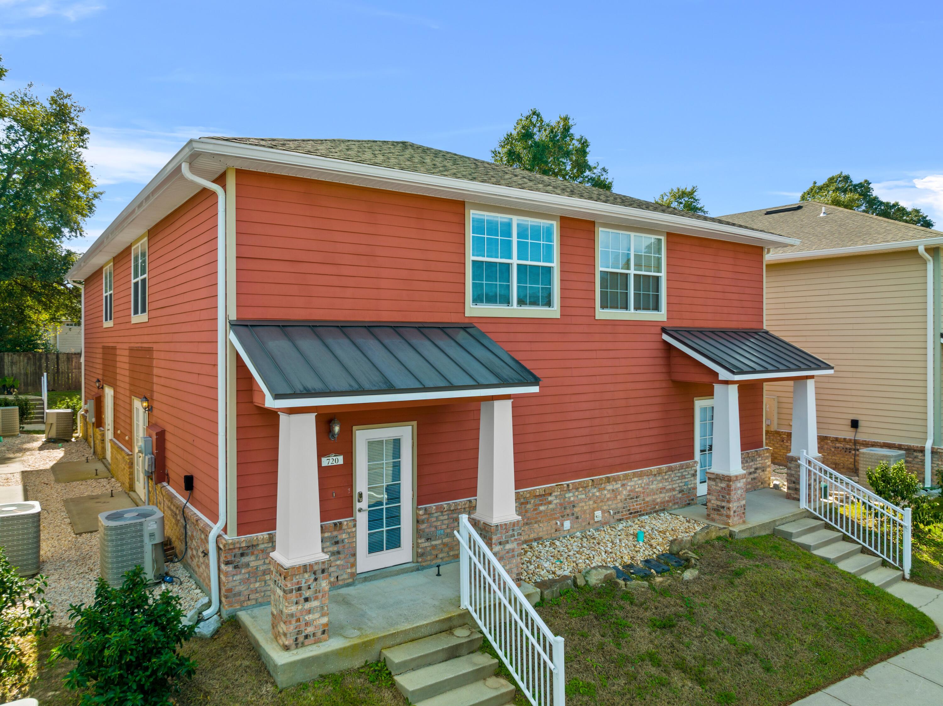 Crestview-ARBOR LAKE TH - Residential Lease