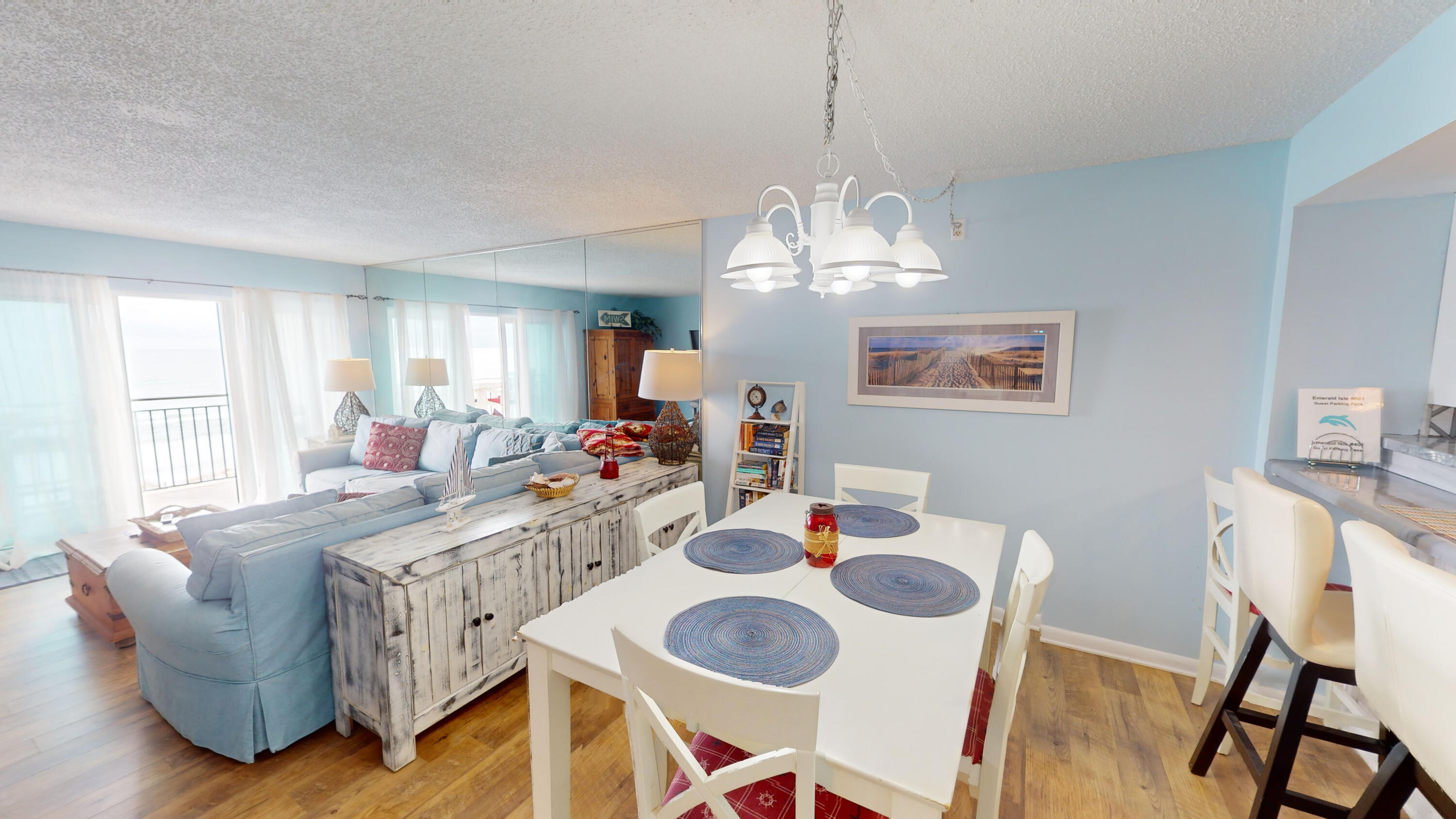 EMERALD ISLE - Residential