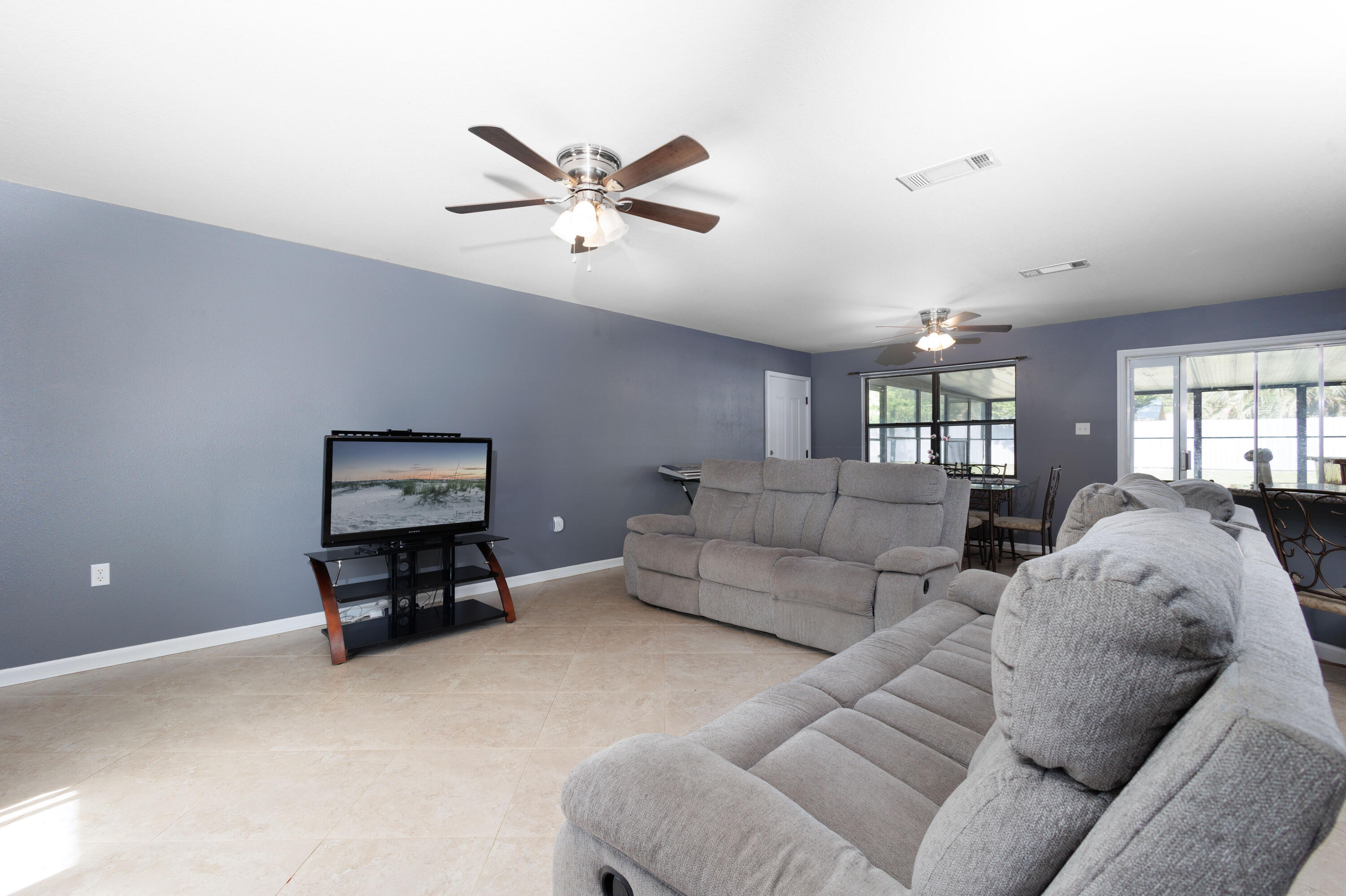 WYNNEHAVEN BEACH ESTATES 1ST ADDN - Residential