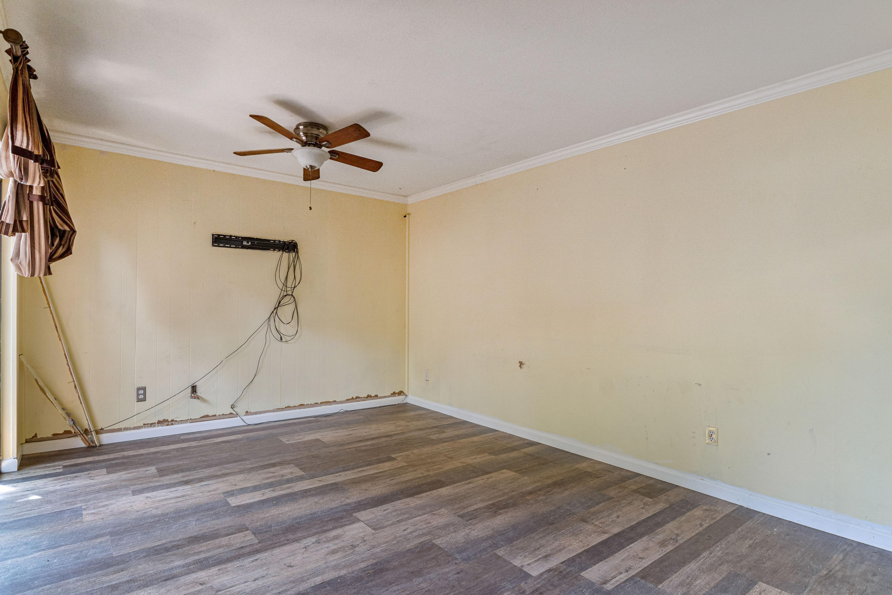 MOSSEY COVE T/H - Residential