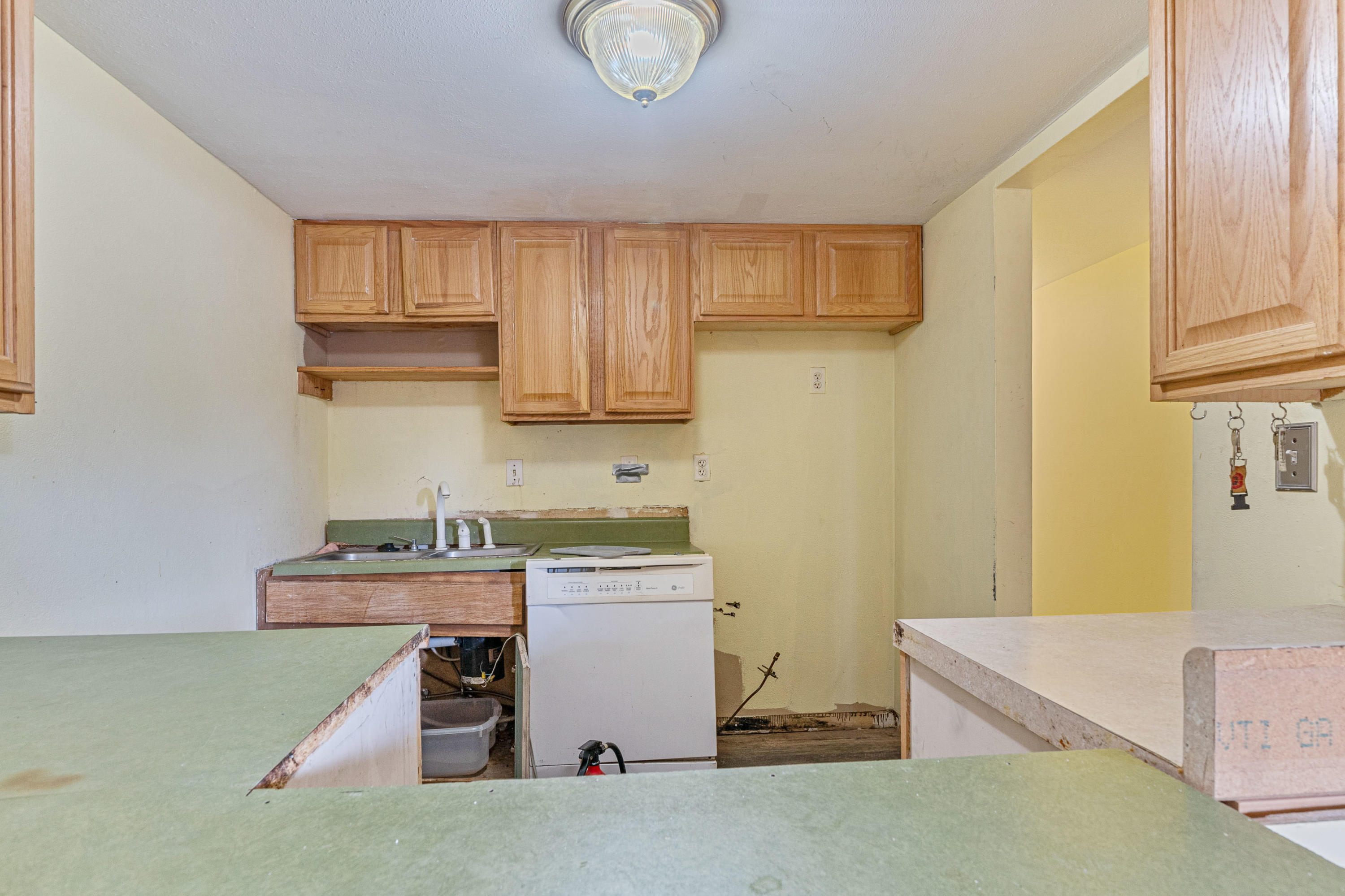 MOSSEY COVE T/H - Residential