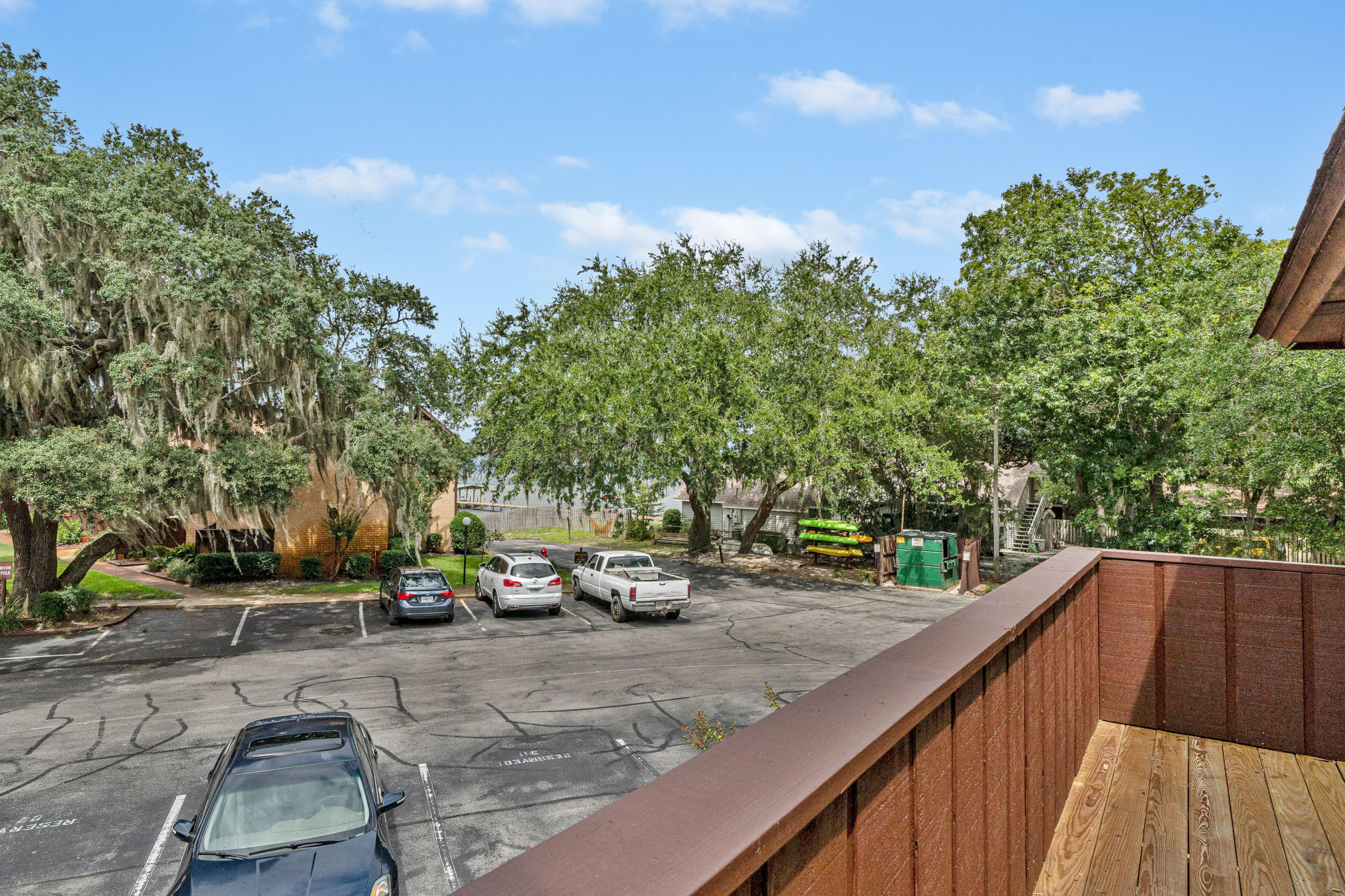 MOSSEY COVE T/H - Residential