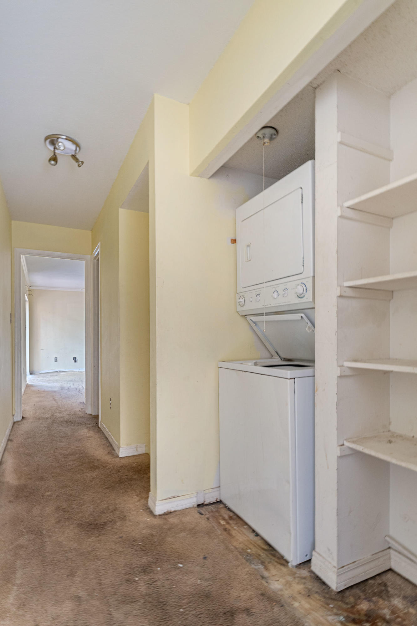 MOSSEY COVE T/H - Residential