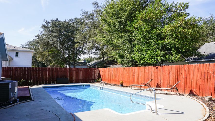 Available November 8, 2020!!! POOL HOME!!! Pool service included. Lovely 3 Bedroom 3 Bathroom completely renovated home located in the heart of Niceville, close to Niceville High. Upgrades of this great home include an in ground swimming pool, new flooring, appliances and paint. Living area boasts a fireplace and plenty of space for a sectional and large TV. The kitchen and dining area lead out to the pool and workshop. The master bedroom and bathroom offer French Doors leading out to the pool and back yard.. Pool service included. Sorry, no indoor smoking. Pets may be allowed with a $500 non-refundable pet fee.