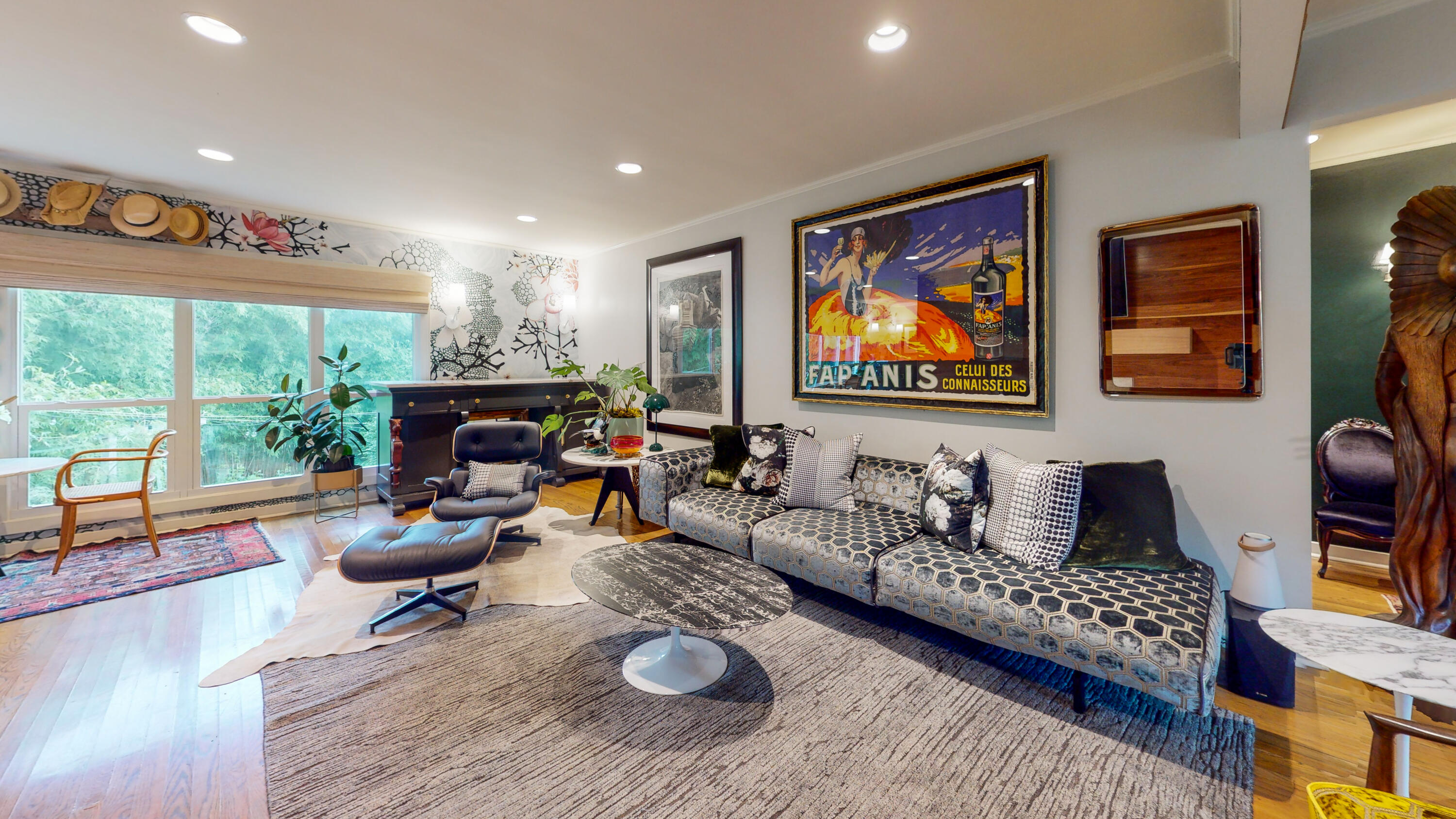 EAST HILL - Residential