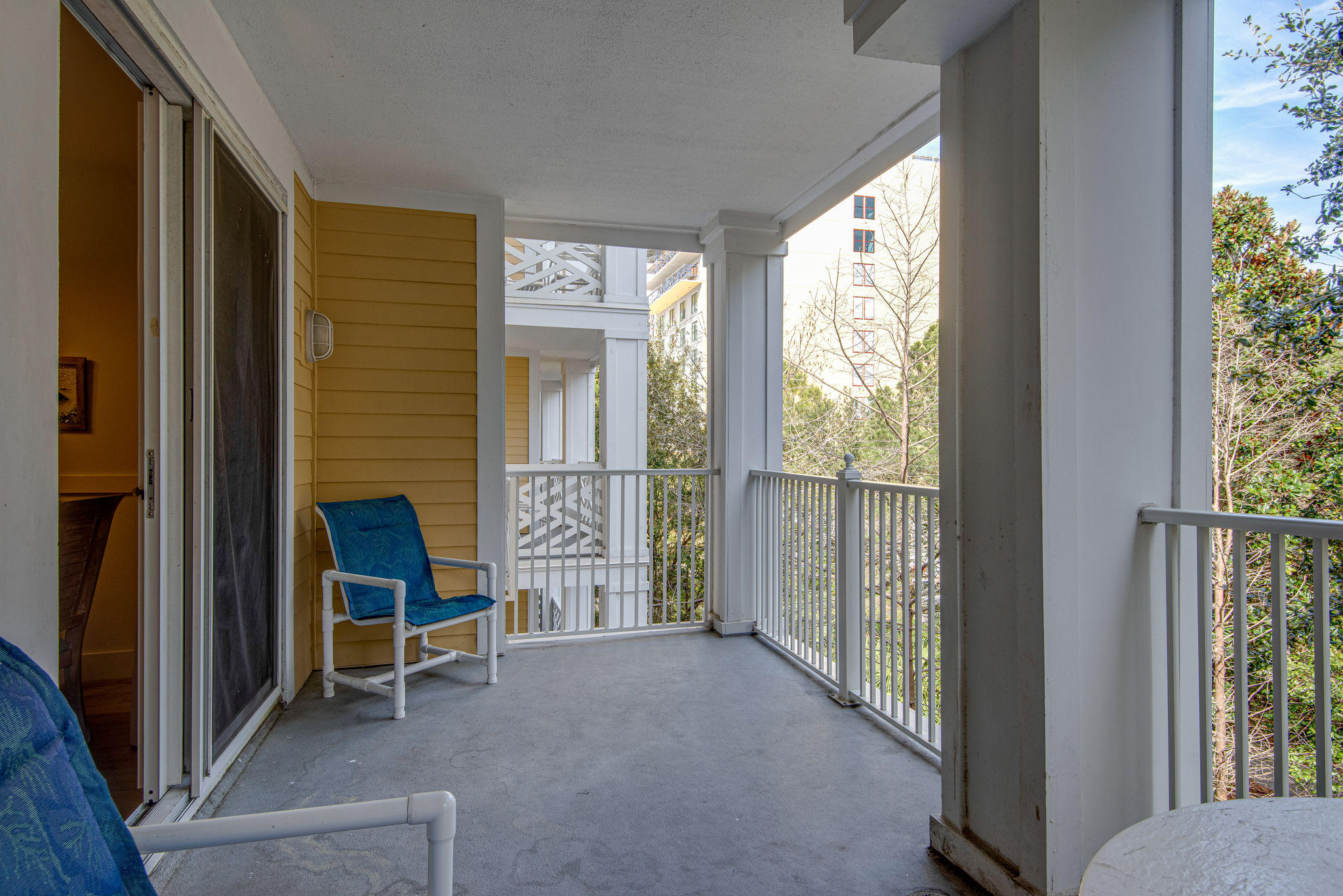 PILOT HOUSE - Residential