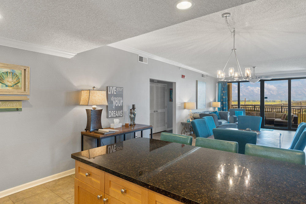NAVARRE TOWERS CONDO - Residential