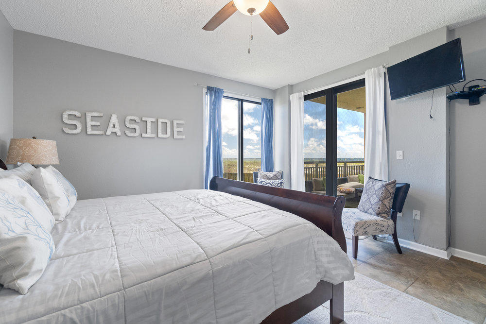 NAVARRE TOWERS CONDO - Residential