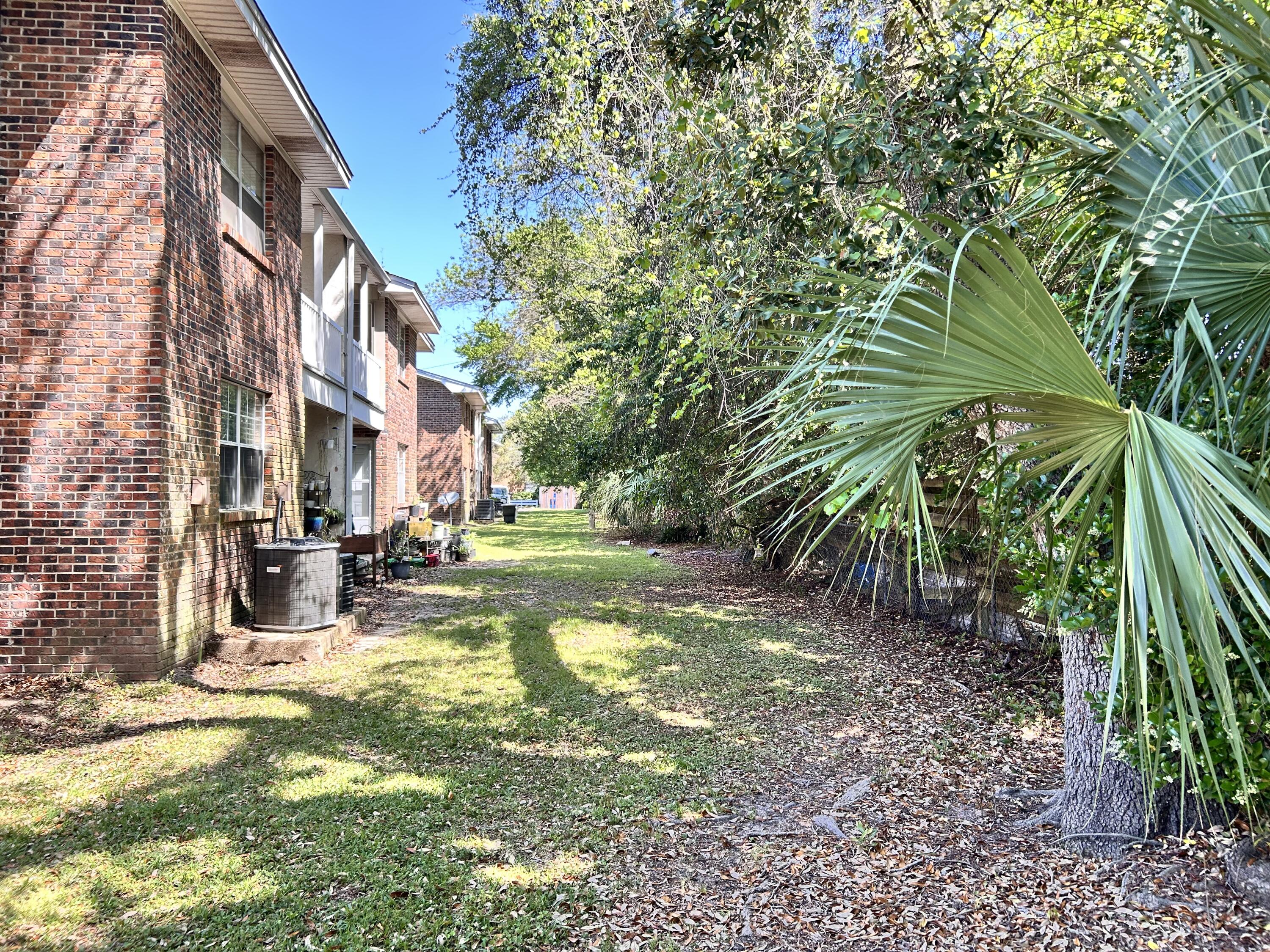 FAIR OAKS VILLAGE CONDO - Residential