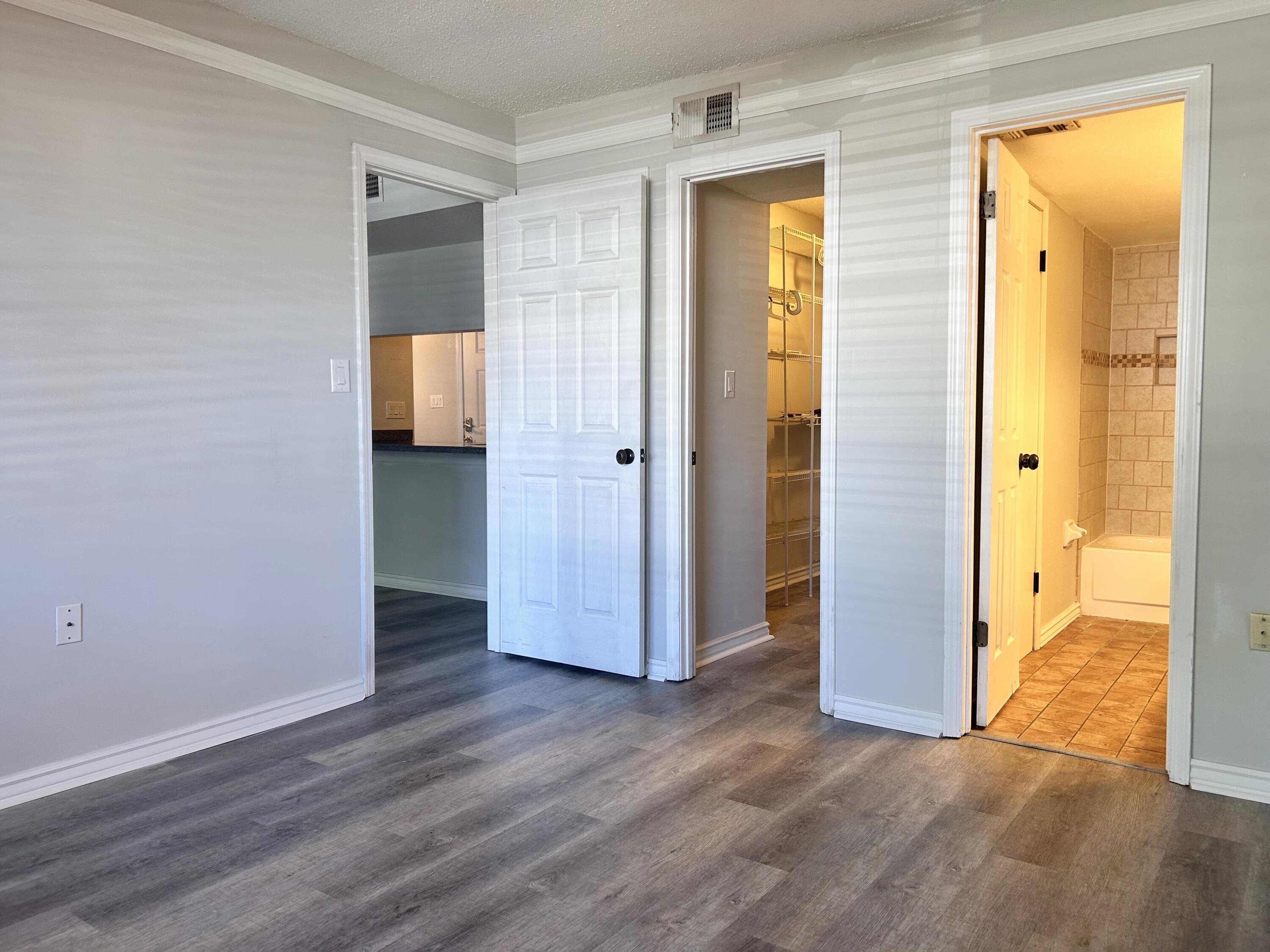 FAIR OAKS VILLAGE CONDO - Residential