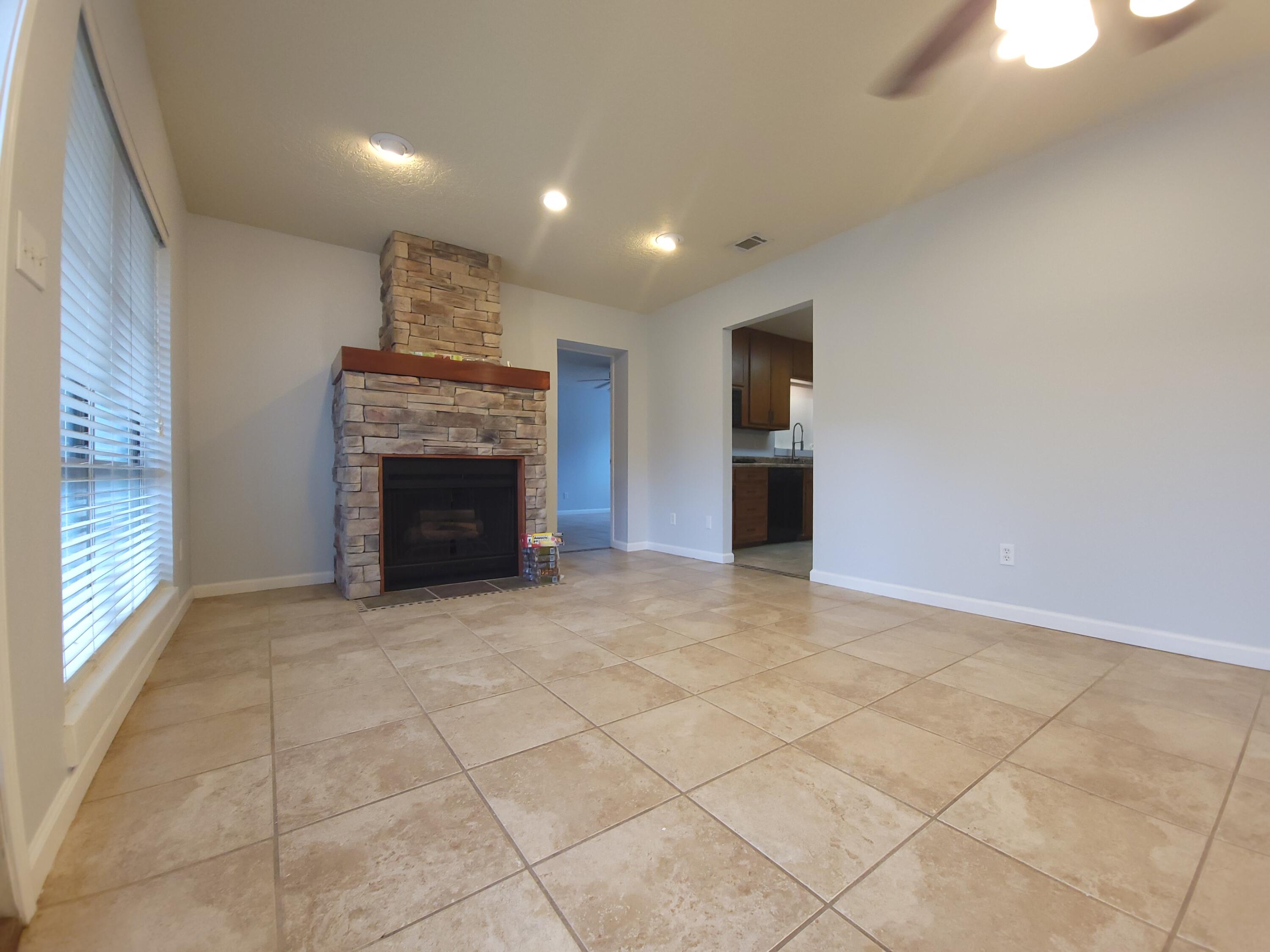 RACETRACK ROAD RESUB - Residential