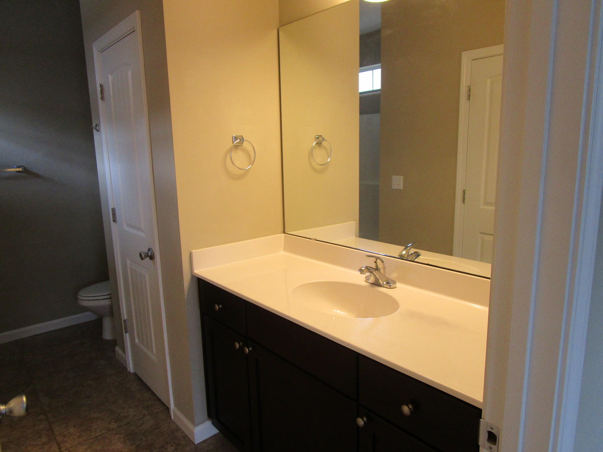 REDWOOD VILLAGE - Residential Lease