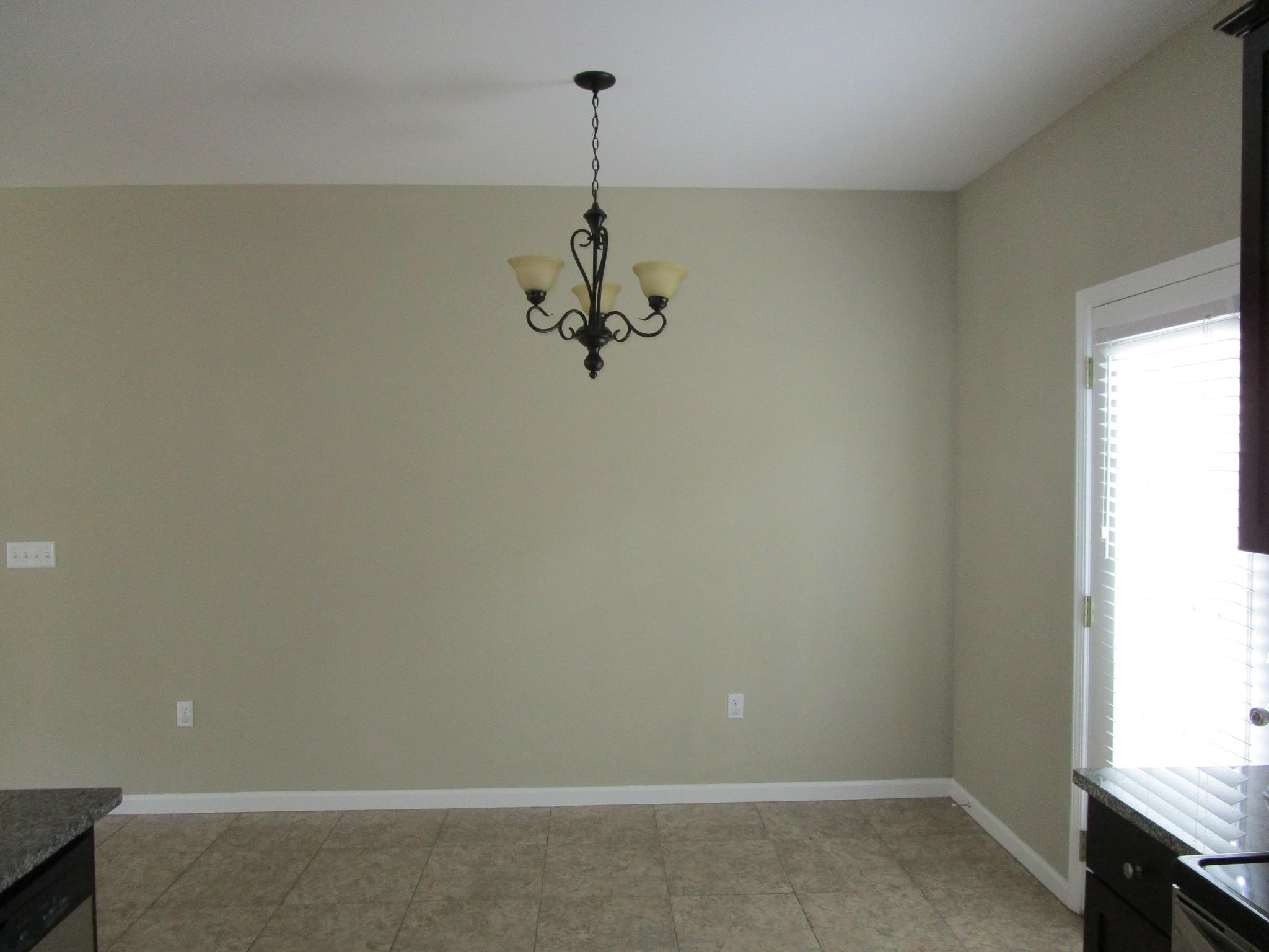 REDWOOD VILLAGE - Residential Lease