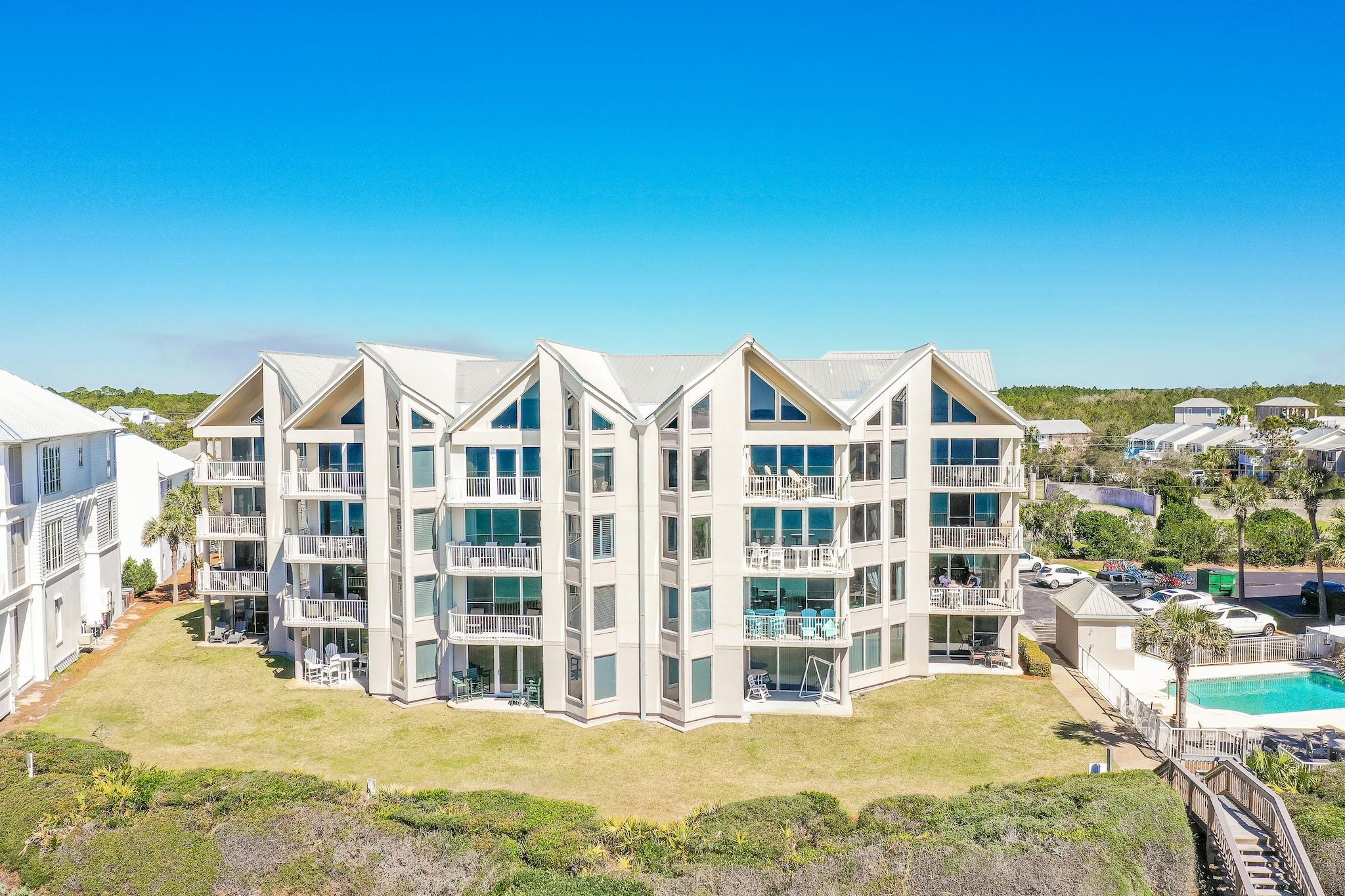 TRANQUILLITY ON THE BEACH - Residential