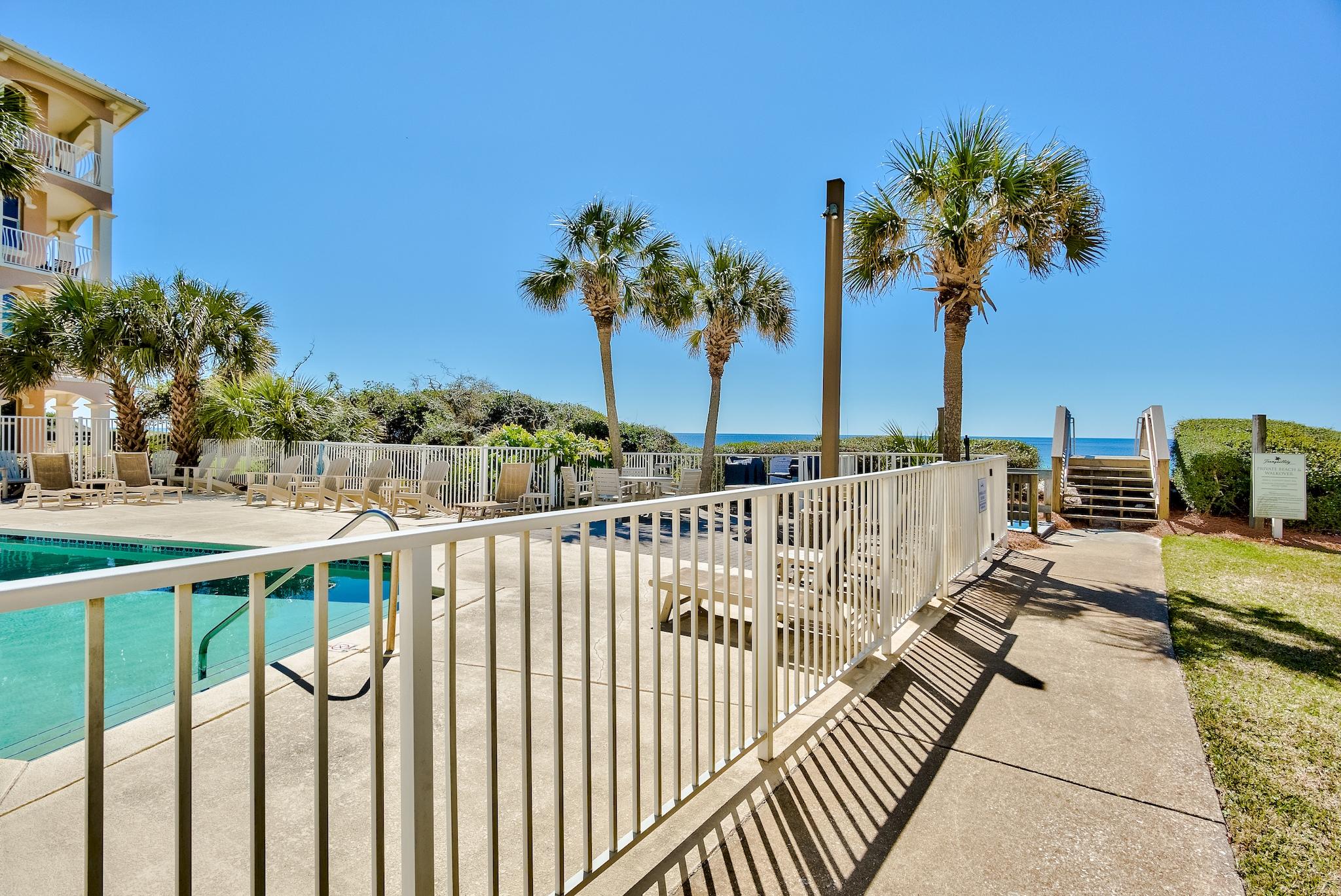 TRANQUILLITY ON THE BEACH - Residential