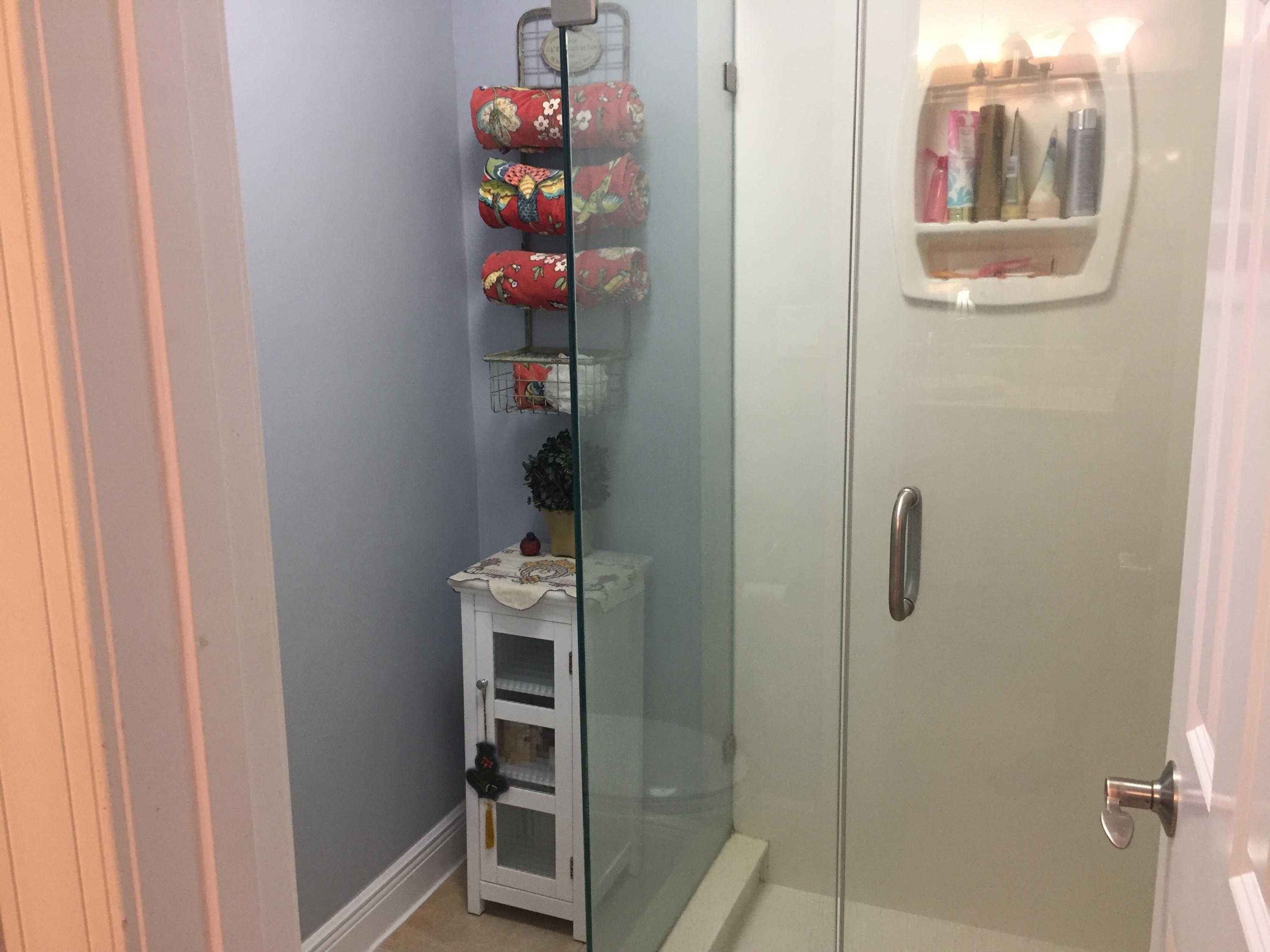 ROYAL OAK VILLAS BLUEWATER BAY - Residential