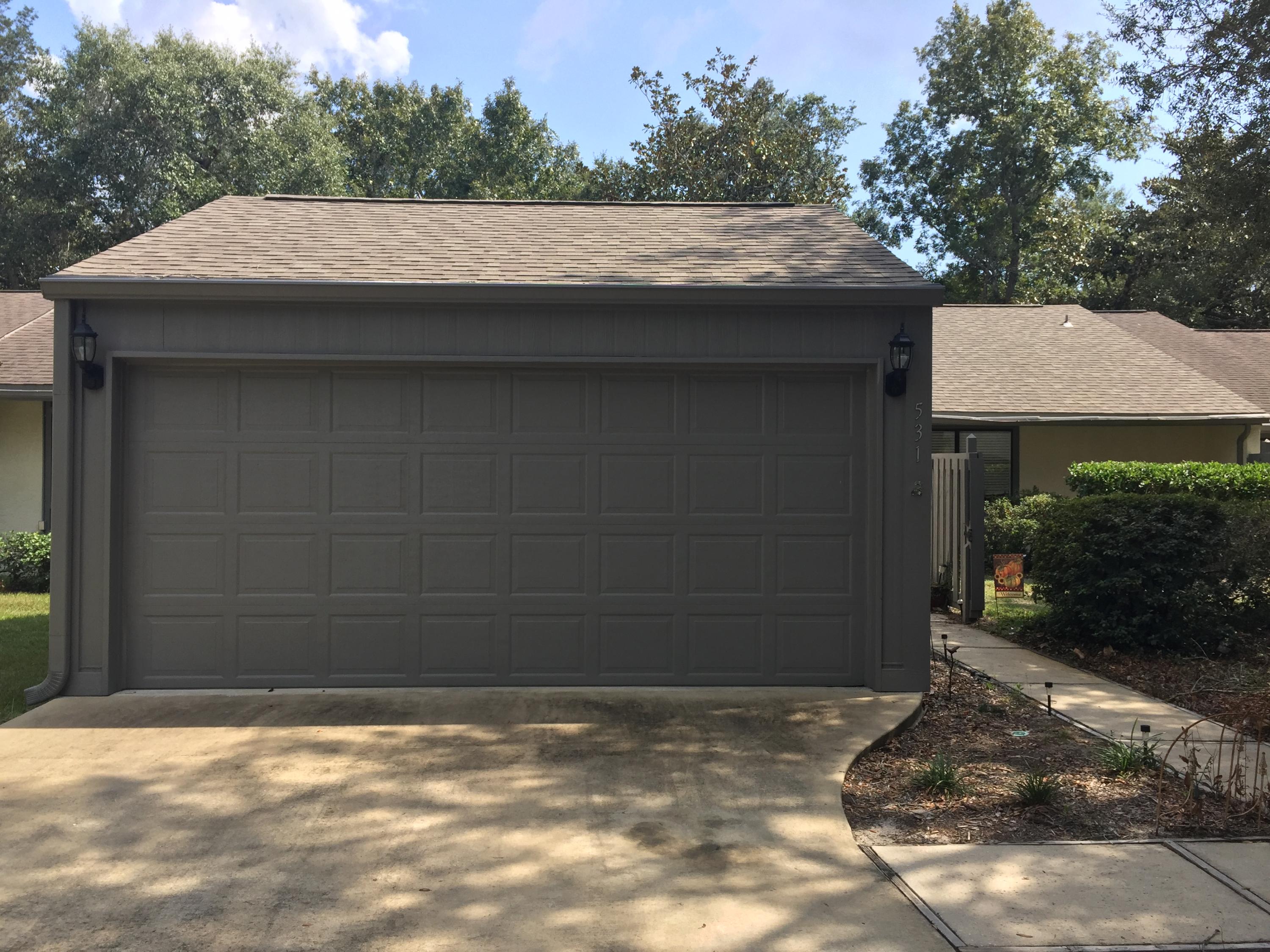 ROYAL OAK VILLAS BLUEWATER BAY - Residential