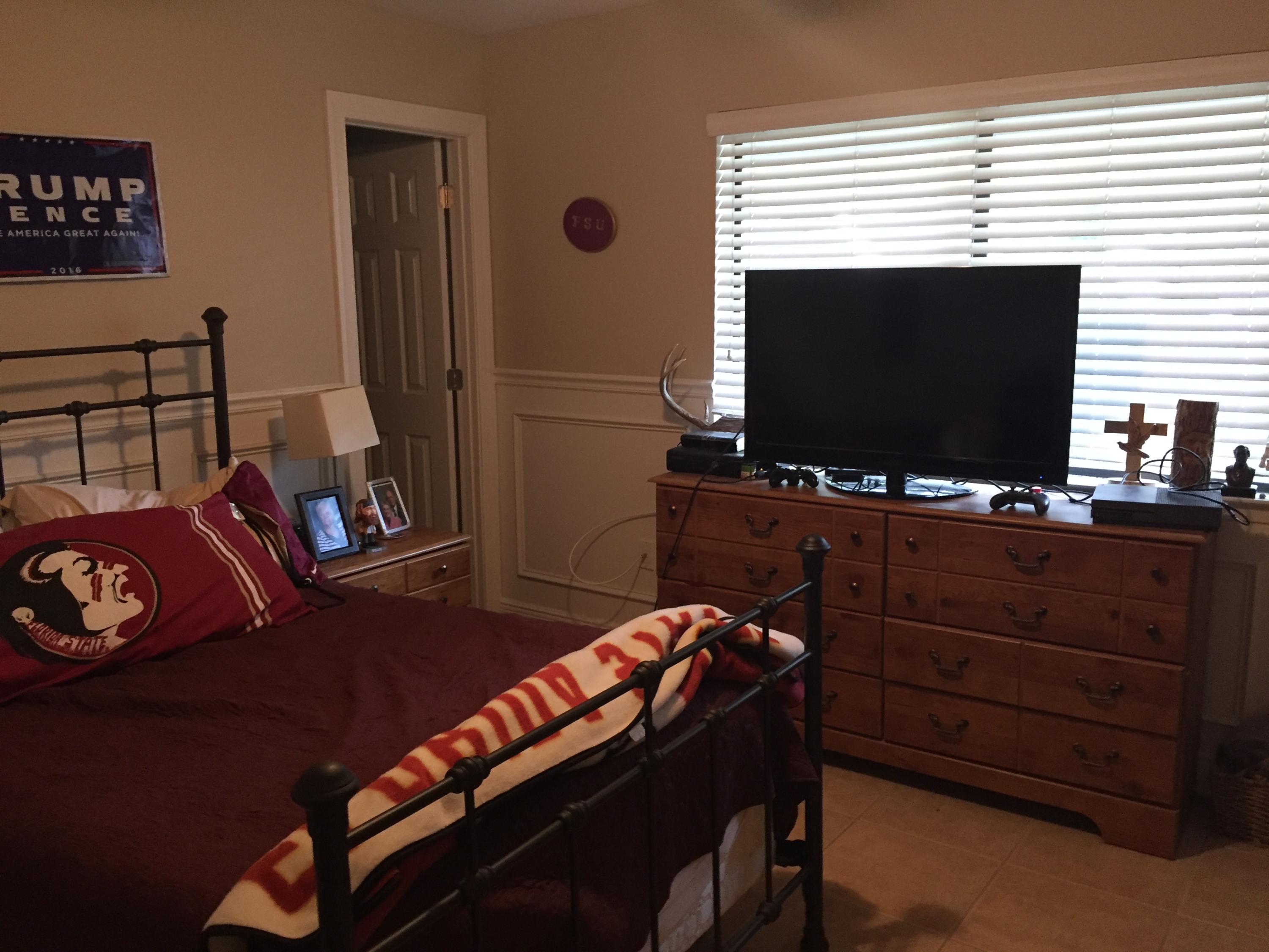 ROYAL OAK VILLAS BLUEWATER BAY - Residential