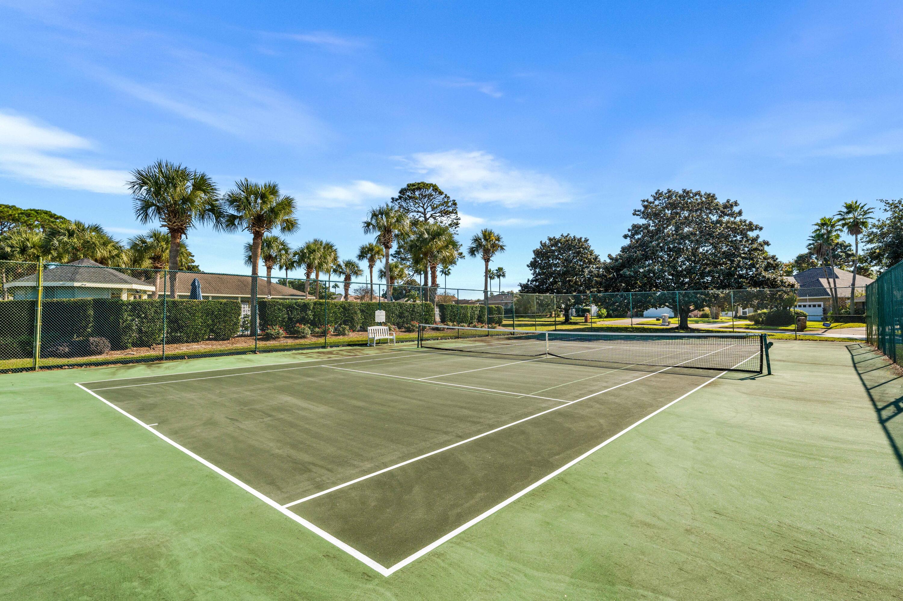 TREETOPS AT BAYSIDE PH 2 - Residential