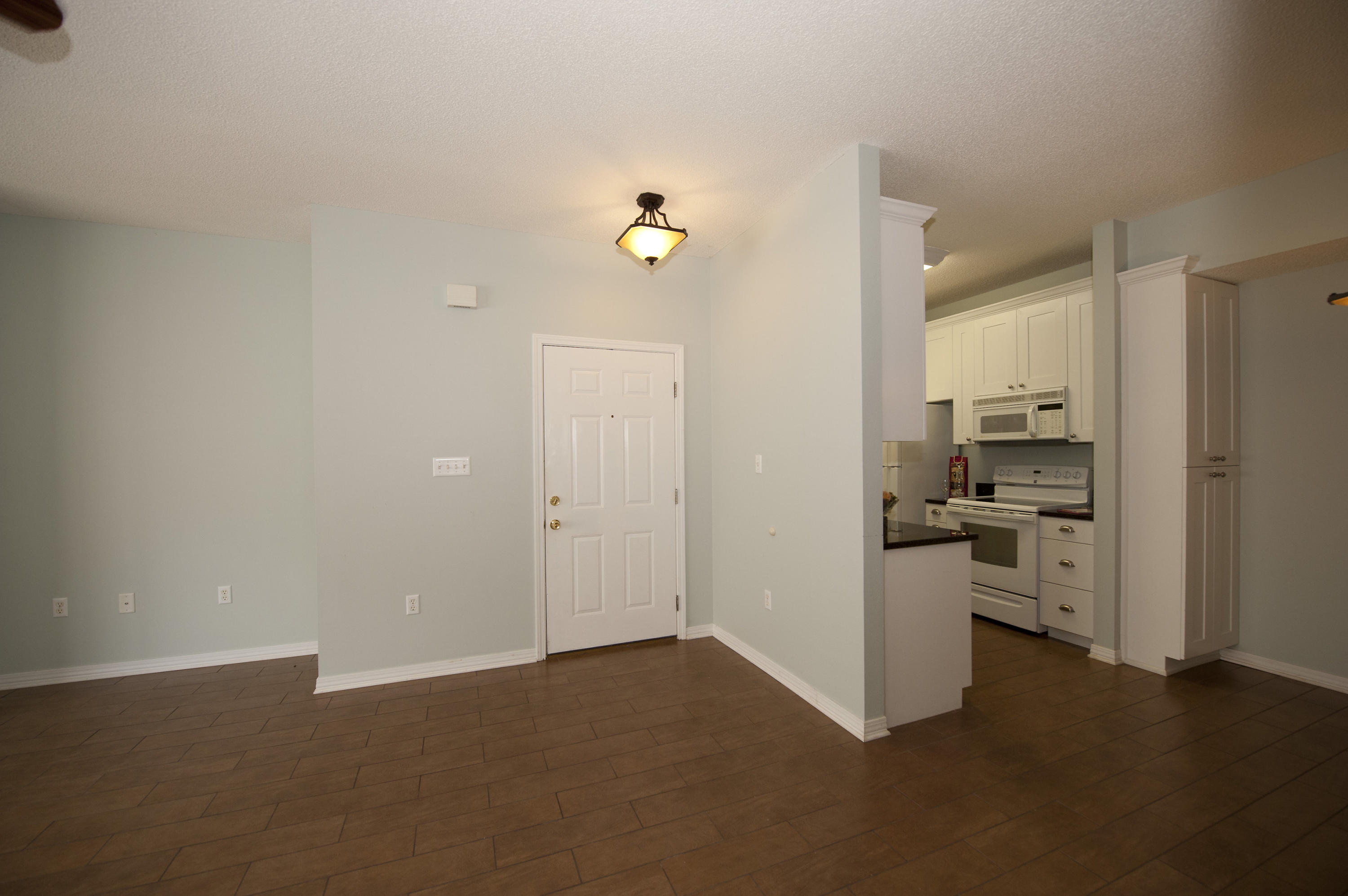 THE OAKS AT NICEVILLE - Residential