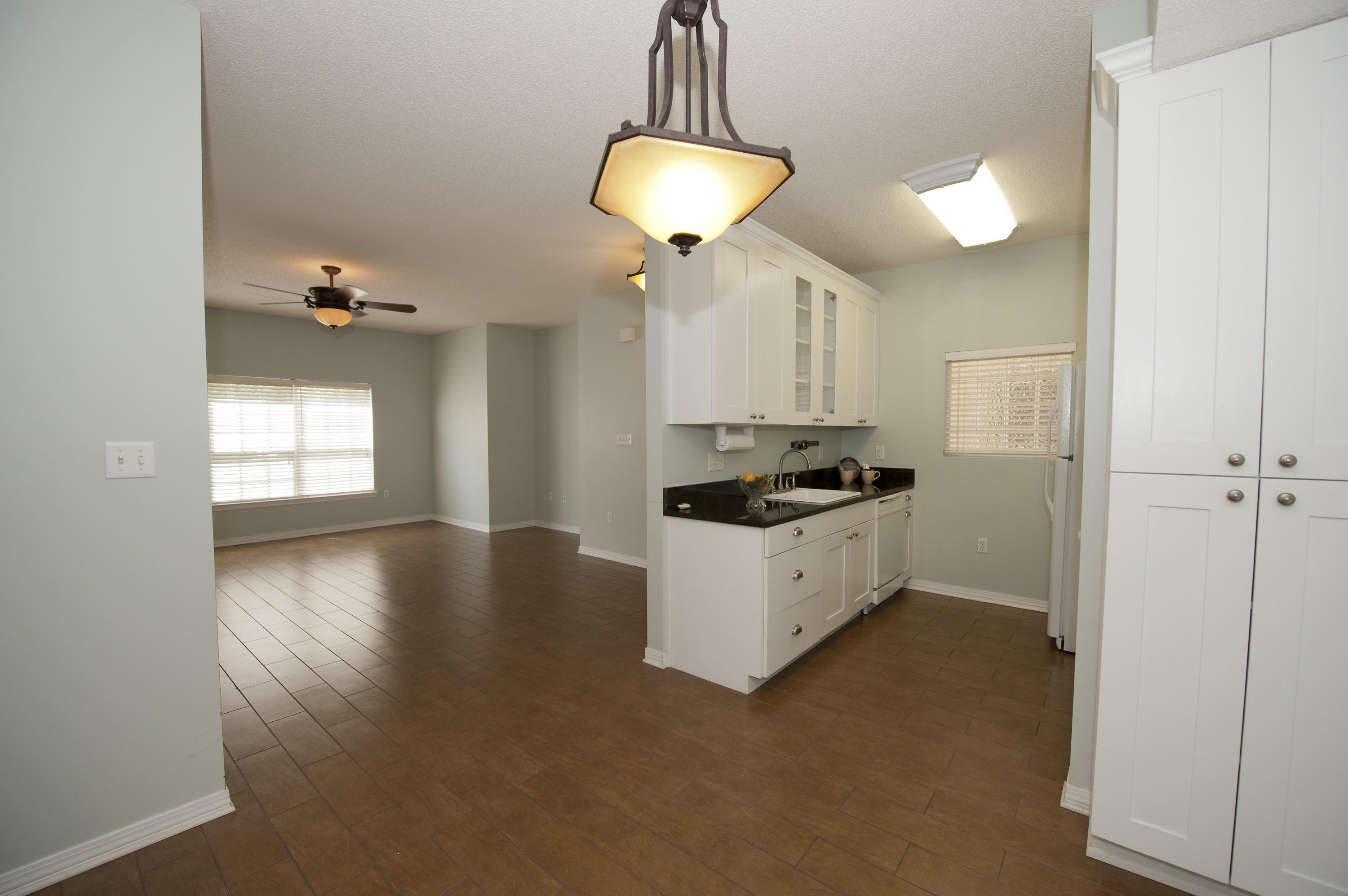 THE OAKS AT NICEVILLE - Residential