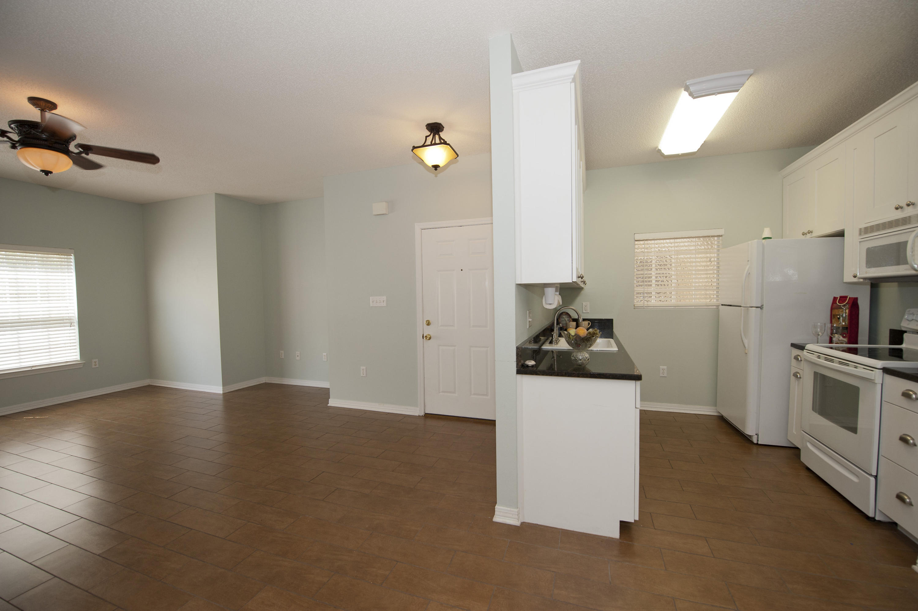 THE OAKS AT NICEVILLE - Residential