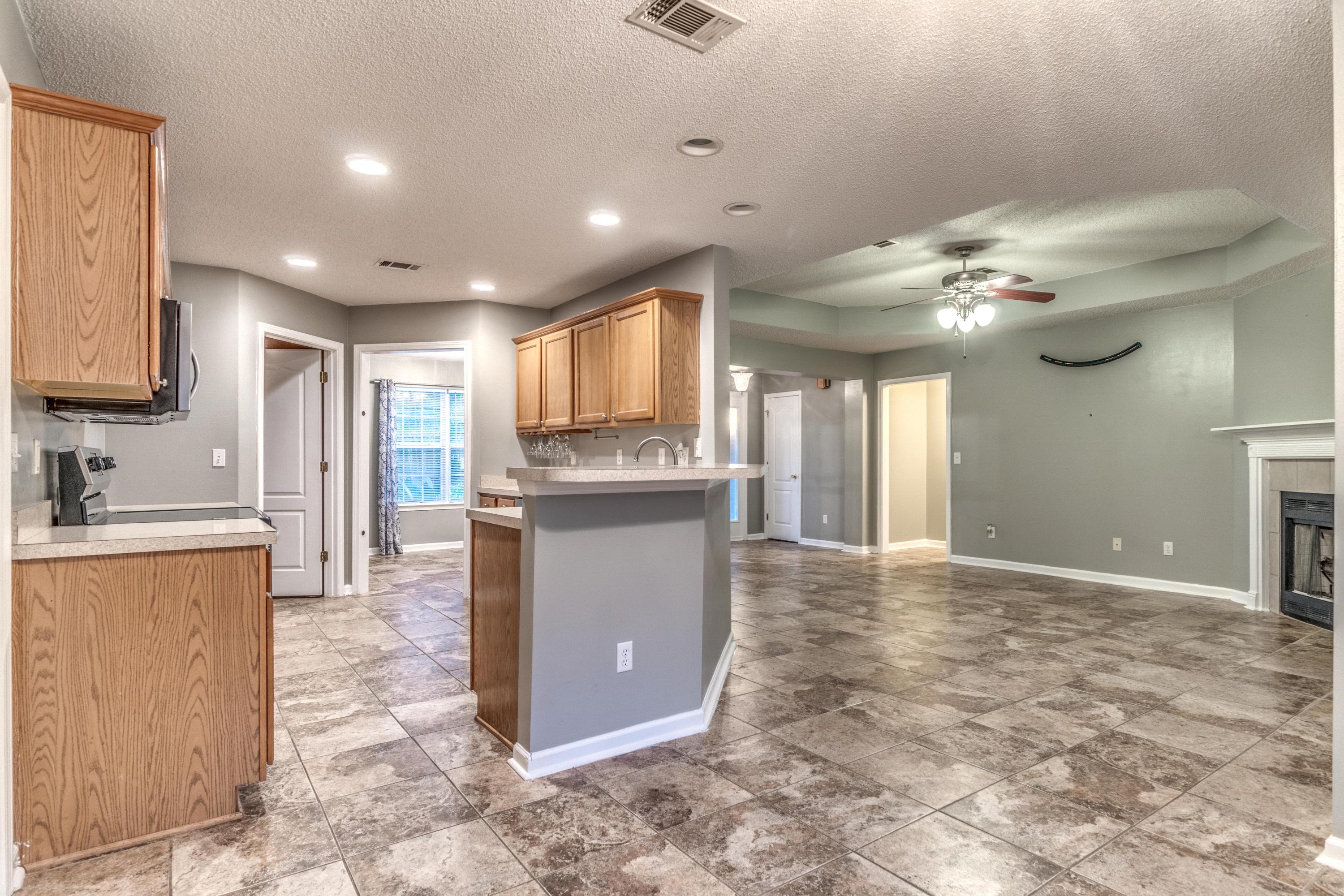 HIDDEN SPRINGS - Residential