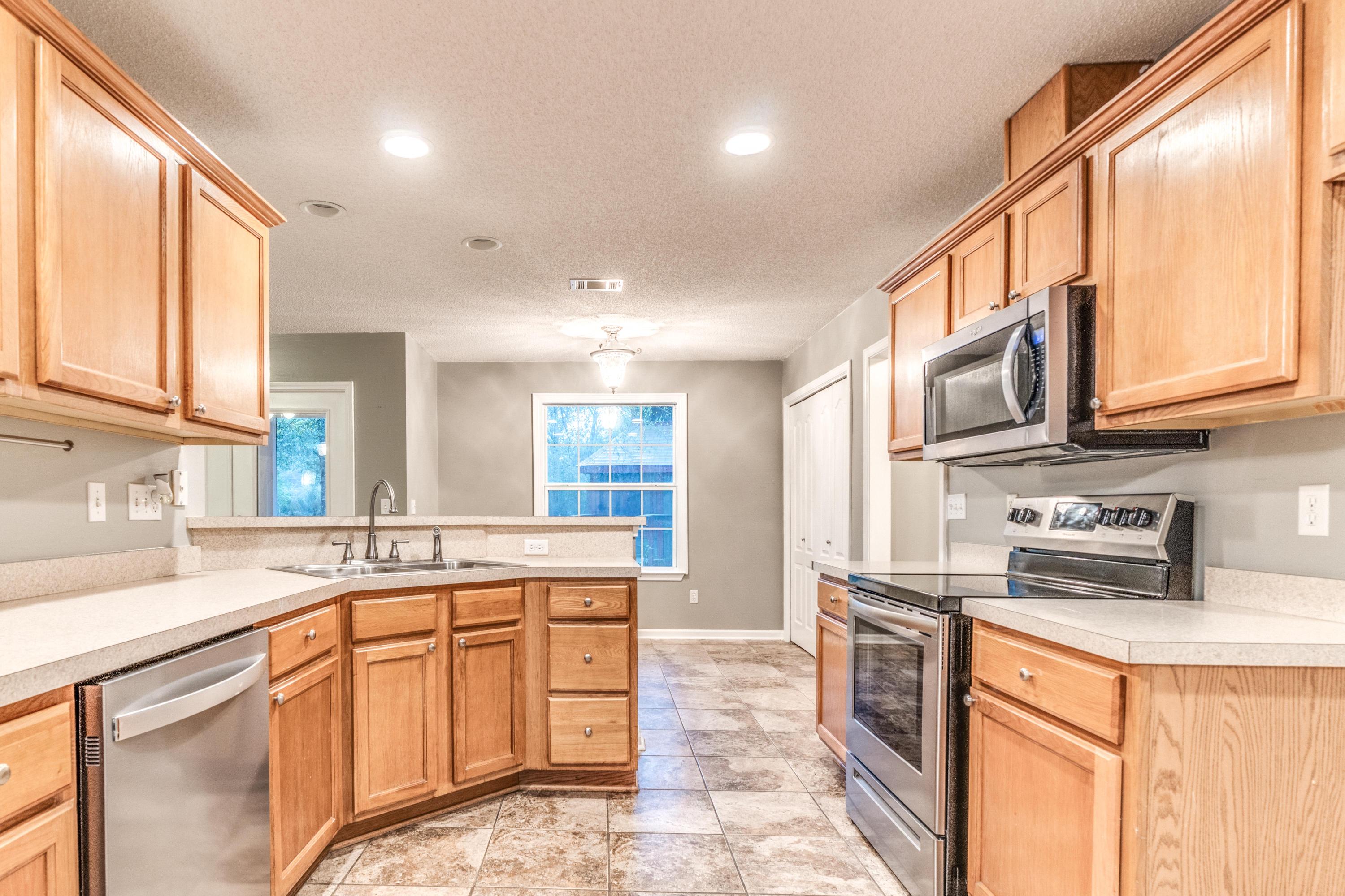 HIDDEN SPRINGS - Residential