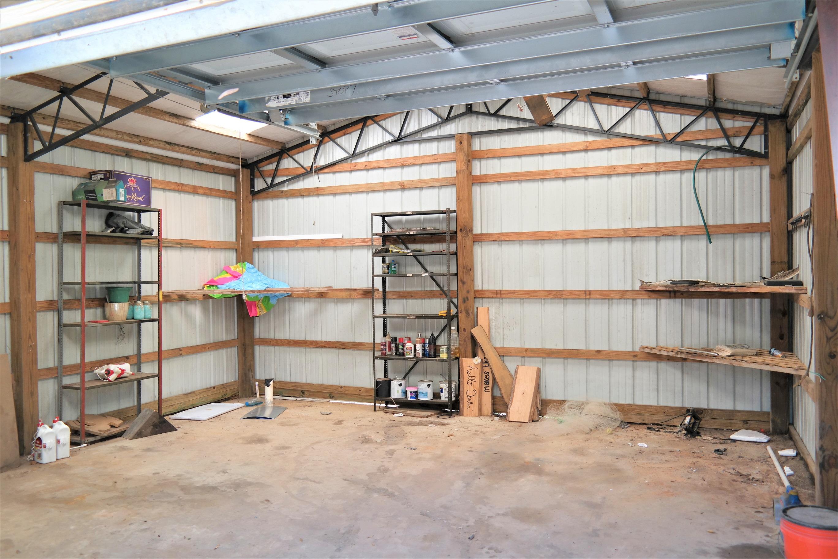 OAKWOOD HILLS UNIT 1 - Residential