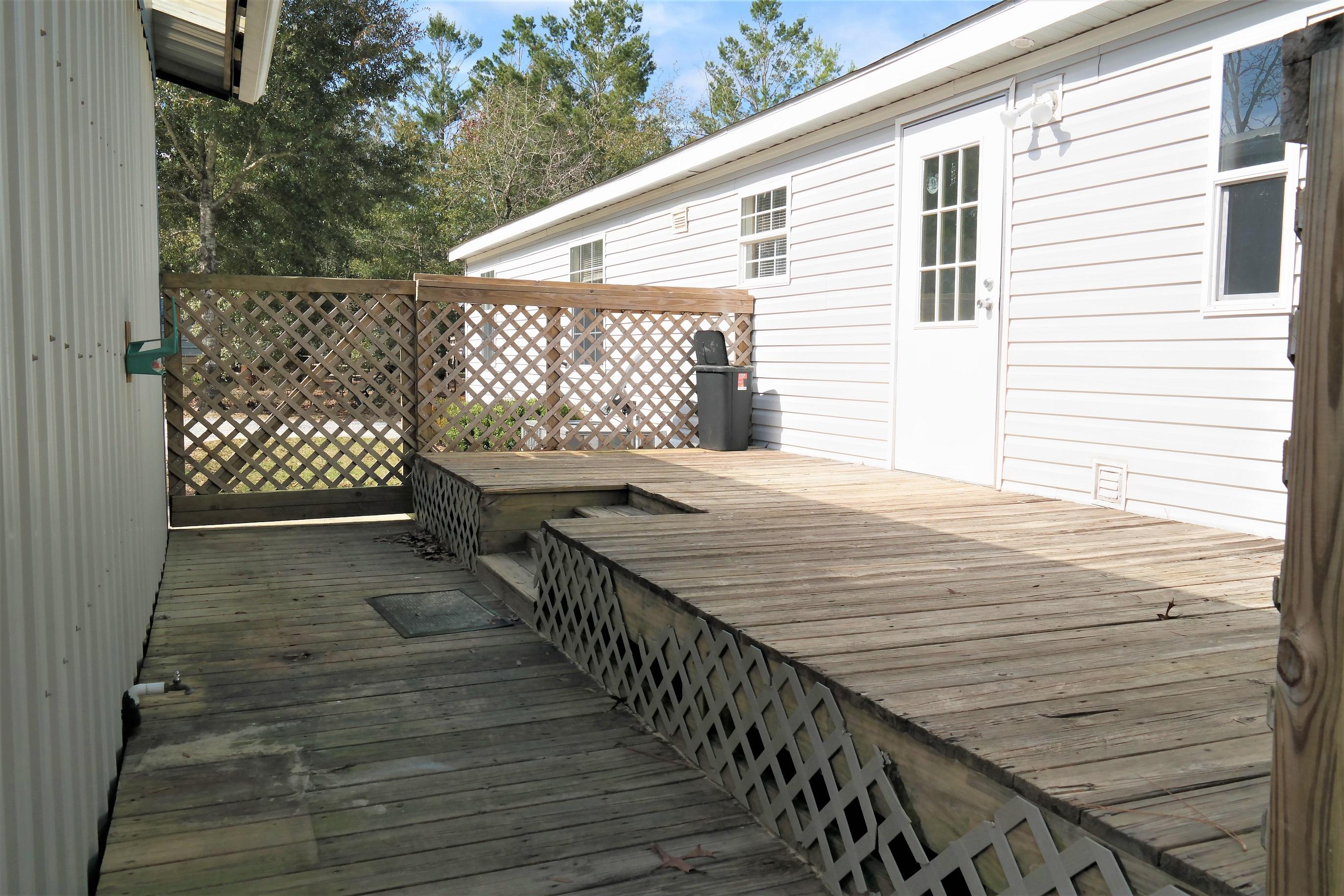 OAKWOOD HILLS UNIT 1 - Residential