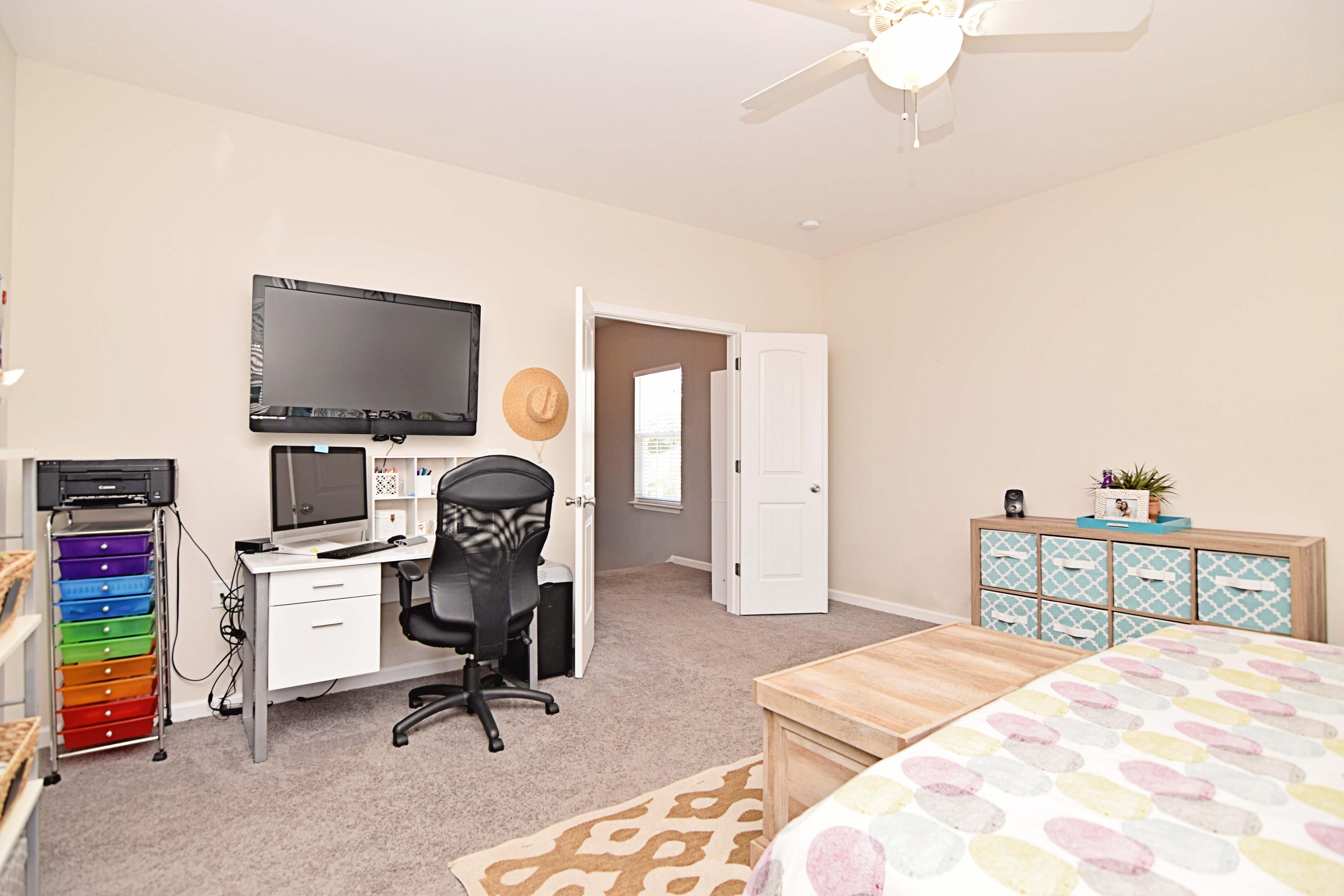 REDWOOD VILLAGE - Residential