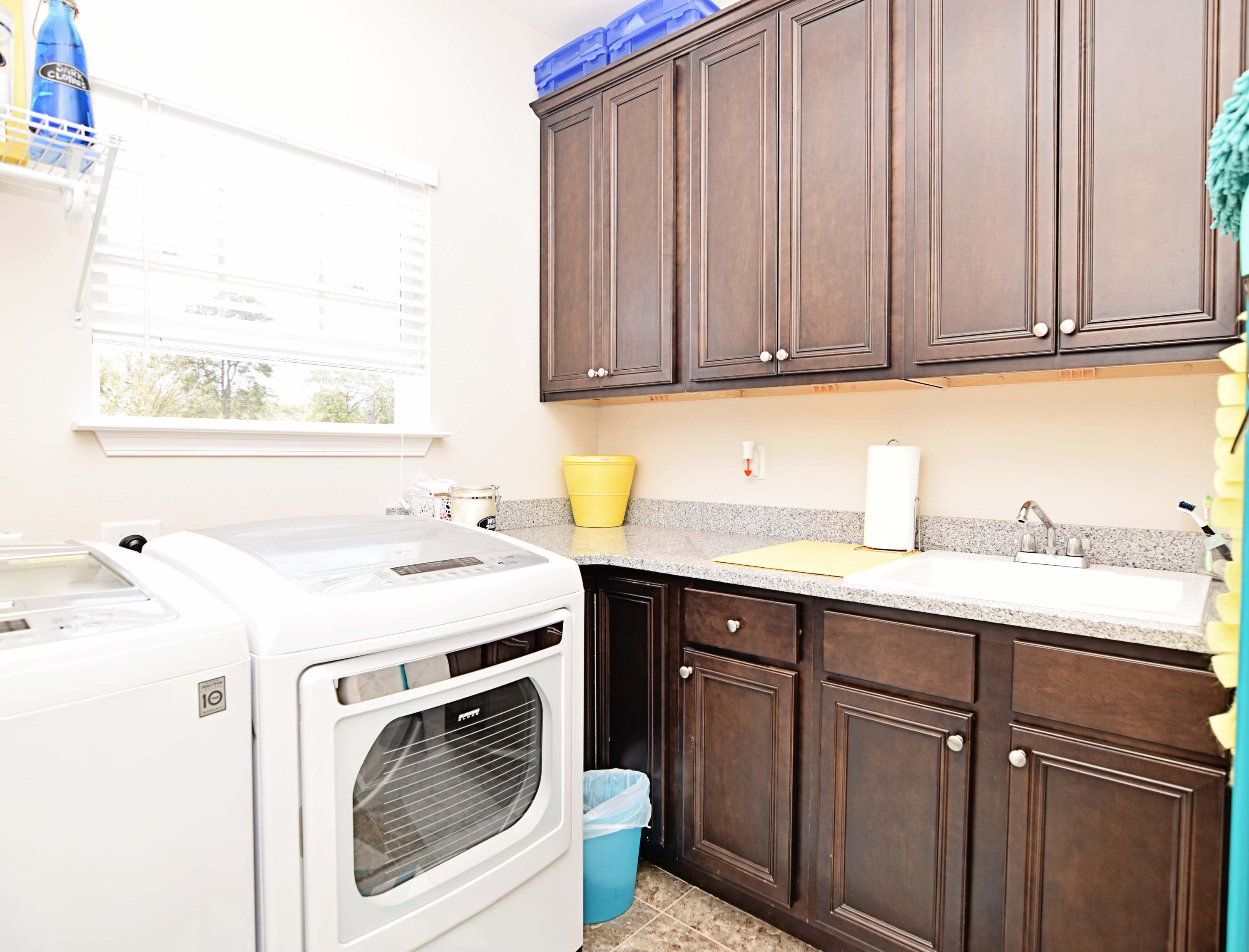 REDWOOD VILLAGE - Residential