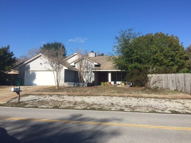 LAKESIDE VILLAGE - Residential