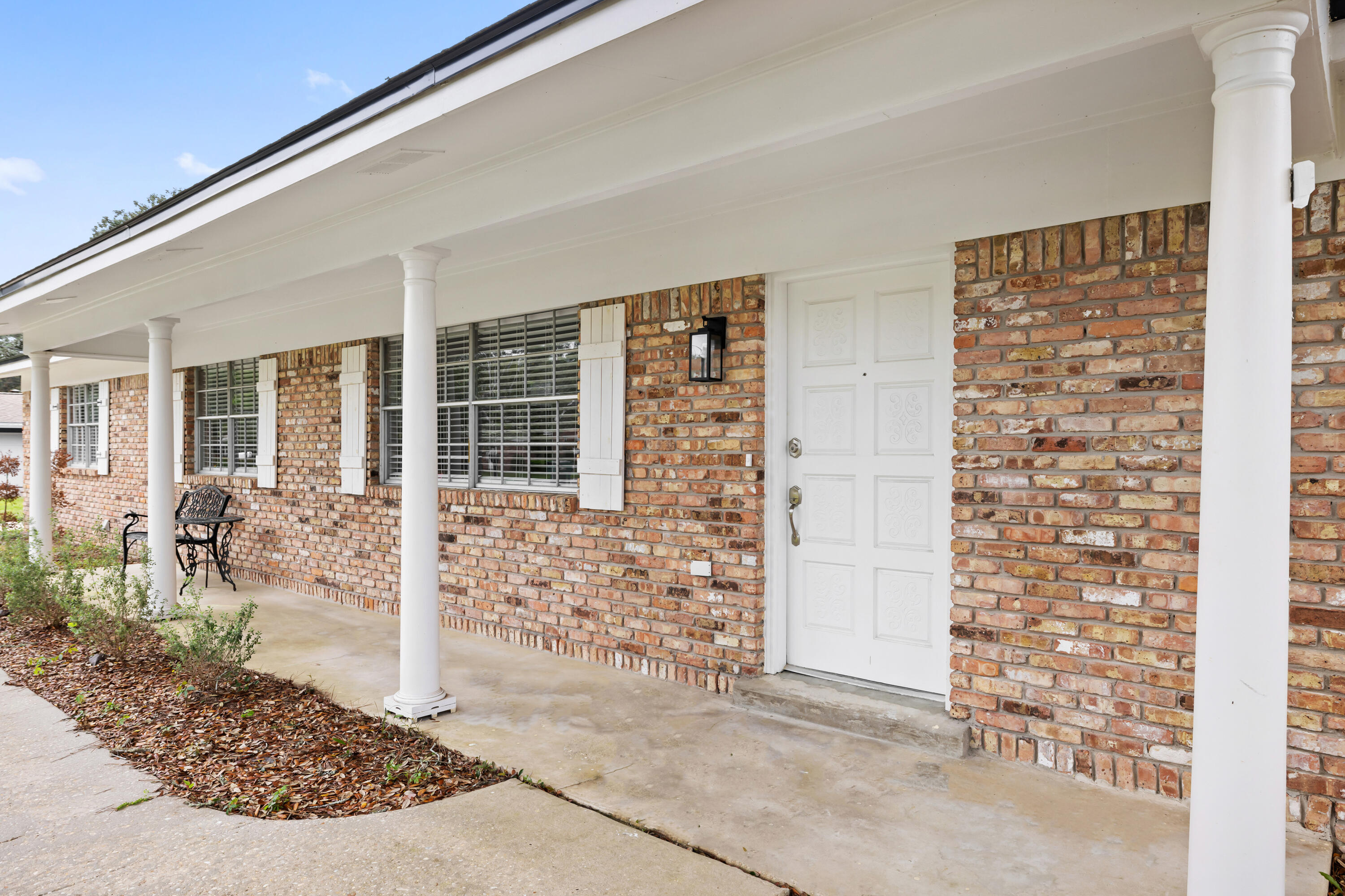 BAYOU POQUITO - Residential