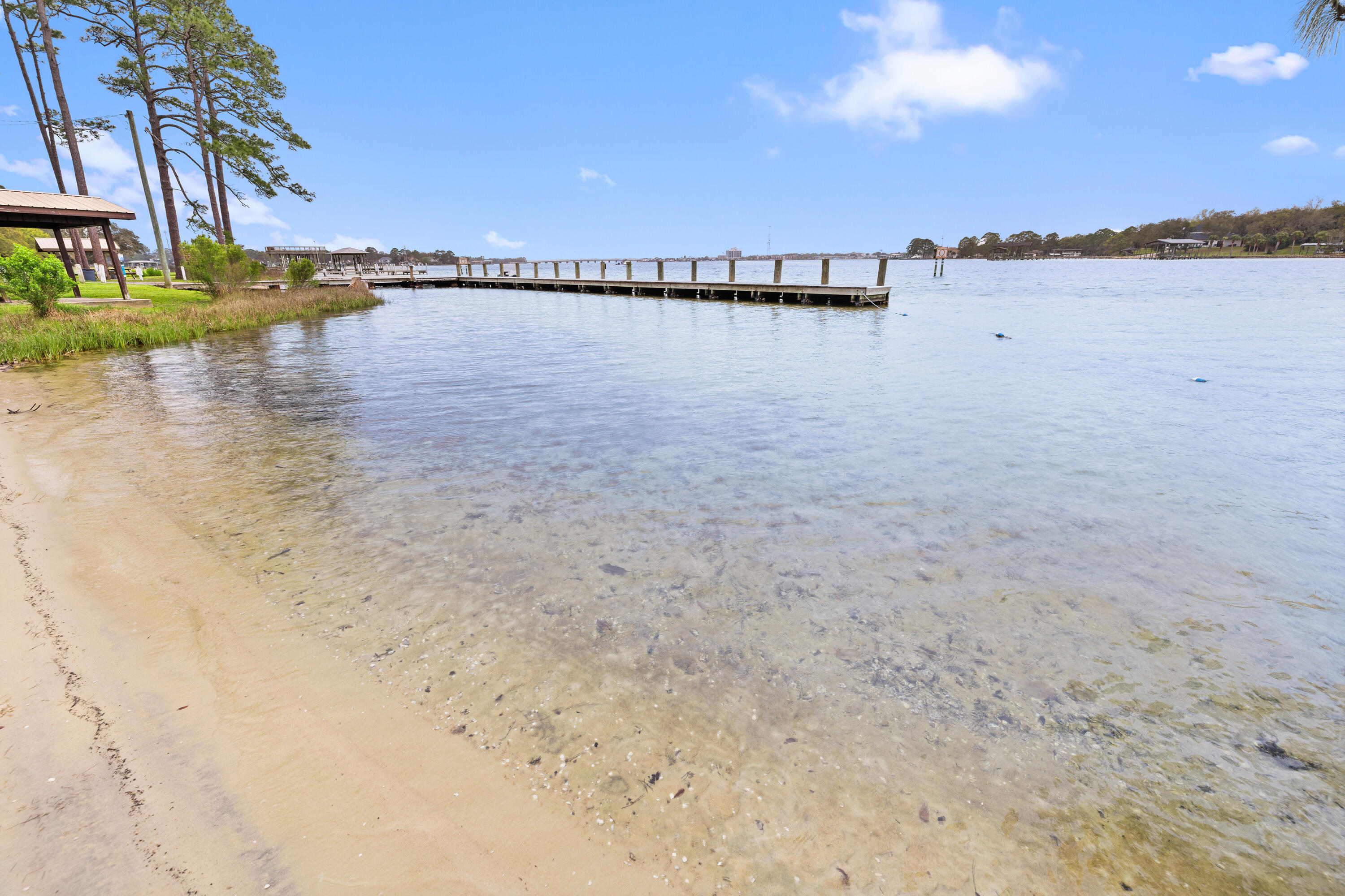 BAYOU POQUITO - Residential