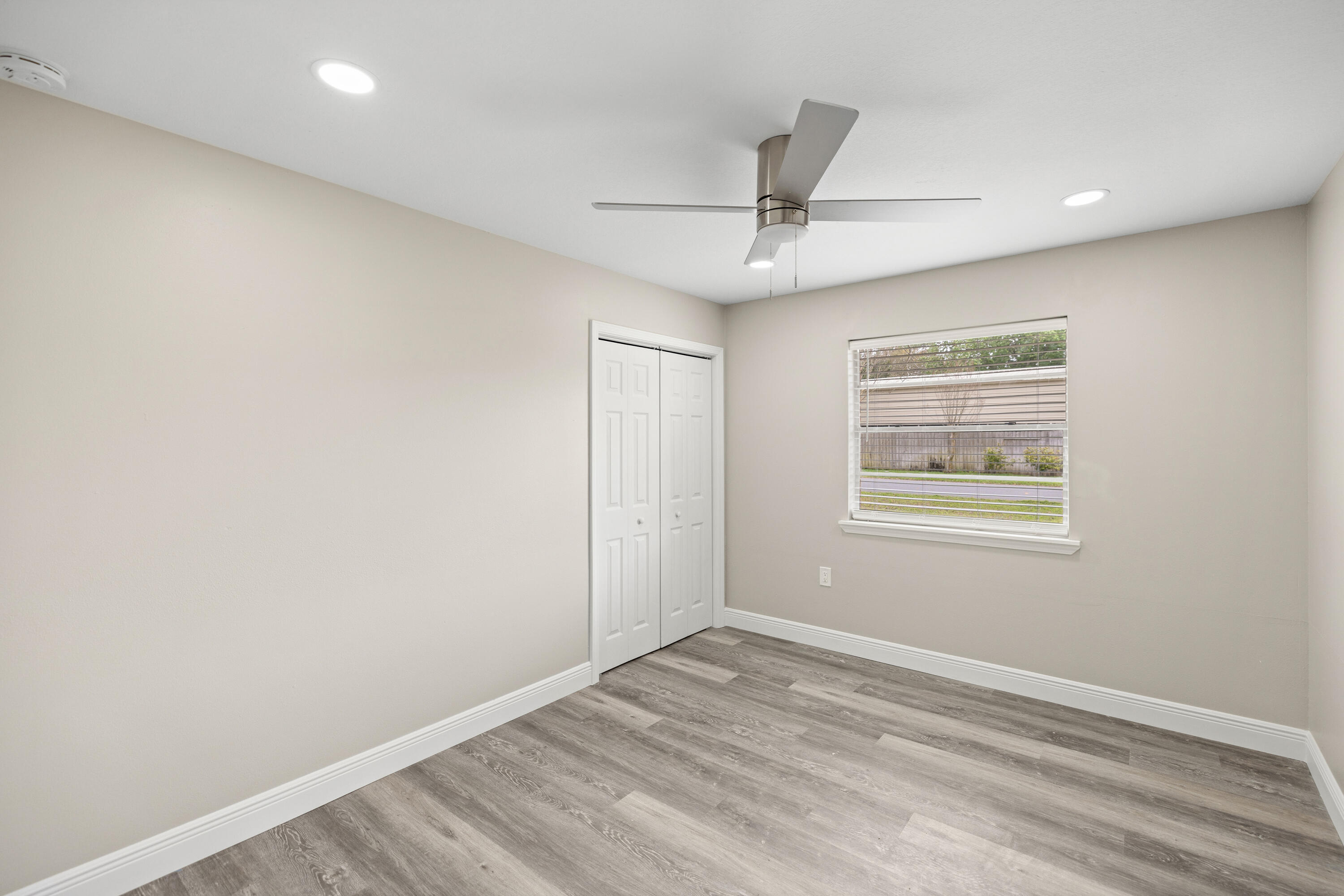 BAYOU POQUITO - Residential