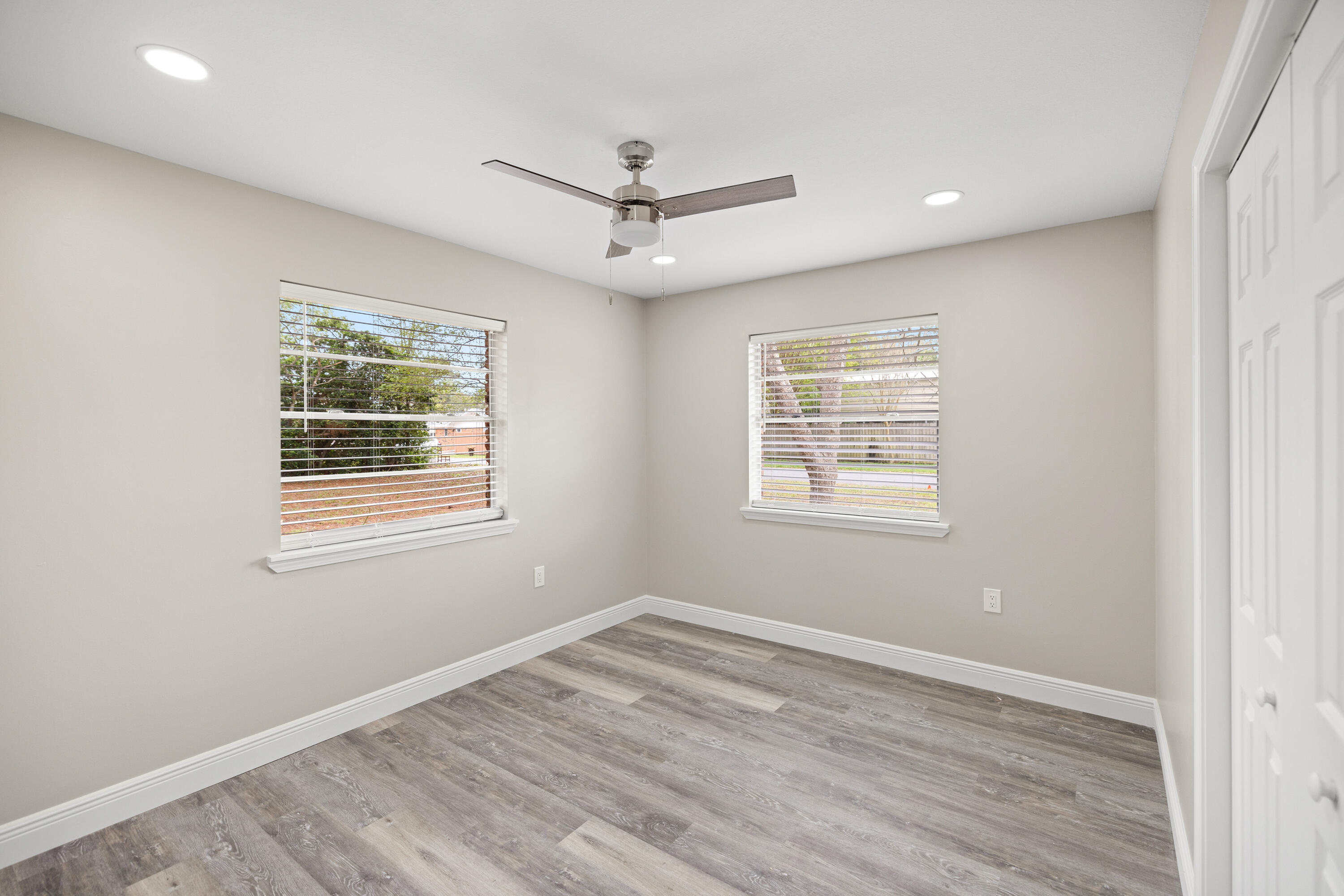 BAYOU POQUITO - Residential