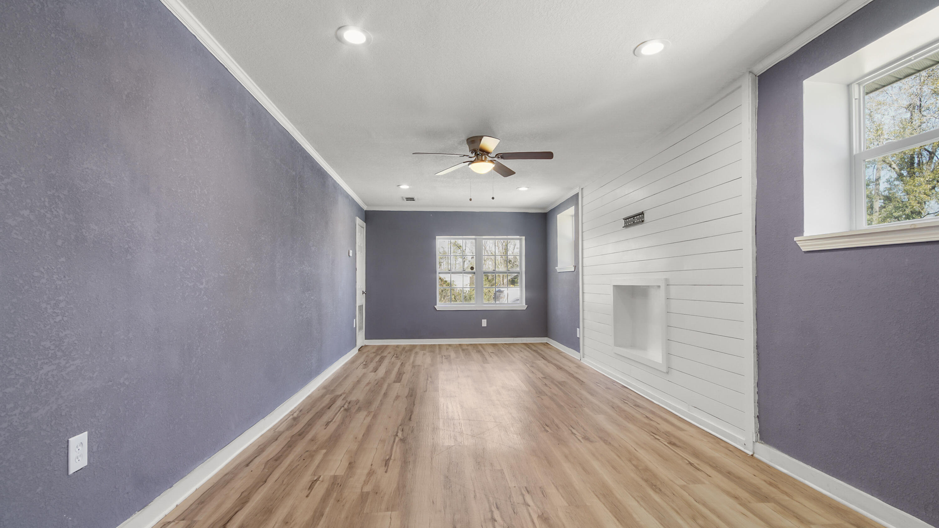 NO RECORDED SUBDIVISION - Residential